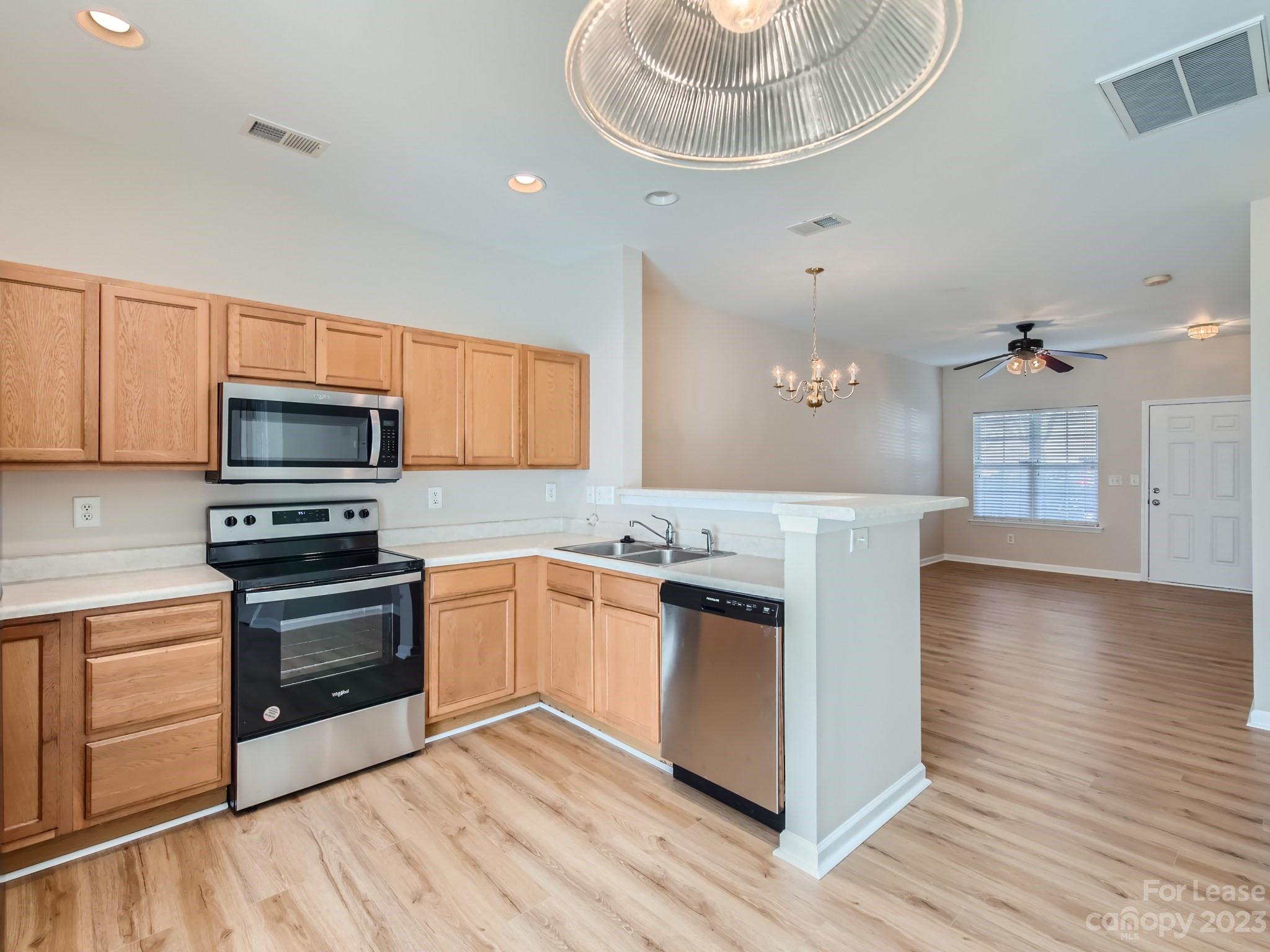 Cascades - Residential Lease