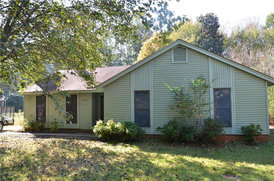 Incredible opportunity to own a ranch floor plan in desirable Mint Hill.  Great room with vaulted ceiling and fireplace.  Outdoors you will find a covered patio and storage building/shed.   Great opportunity for investors or the buyer that wants to add his/her own personal touch.  Home needs work and is priced accordingly.   Home is sold "as is".  Seller will make no repairs.