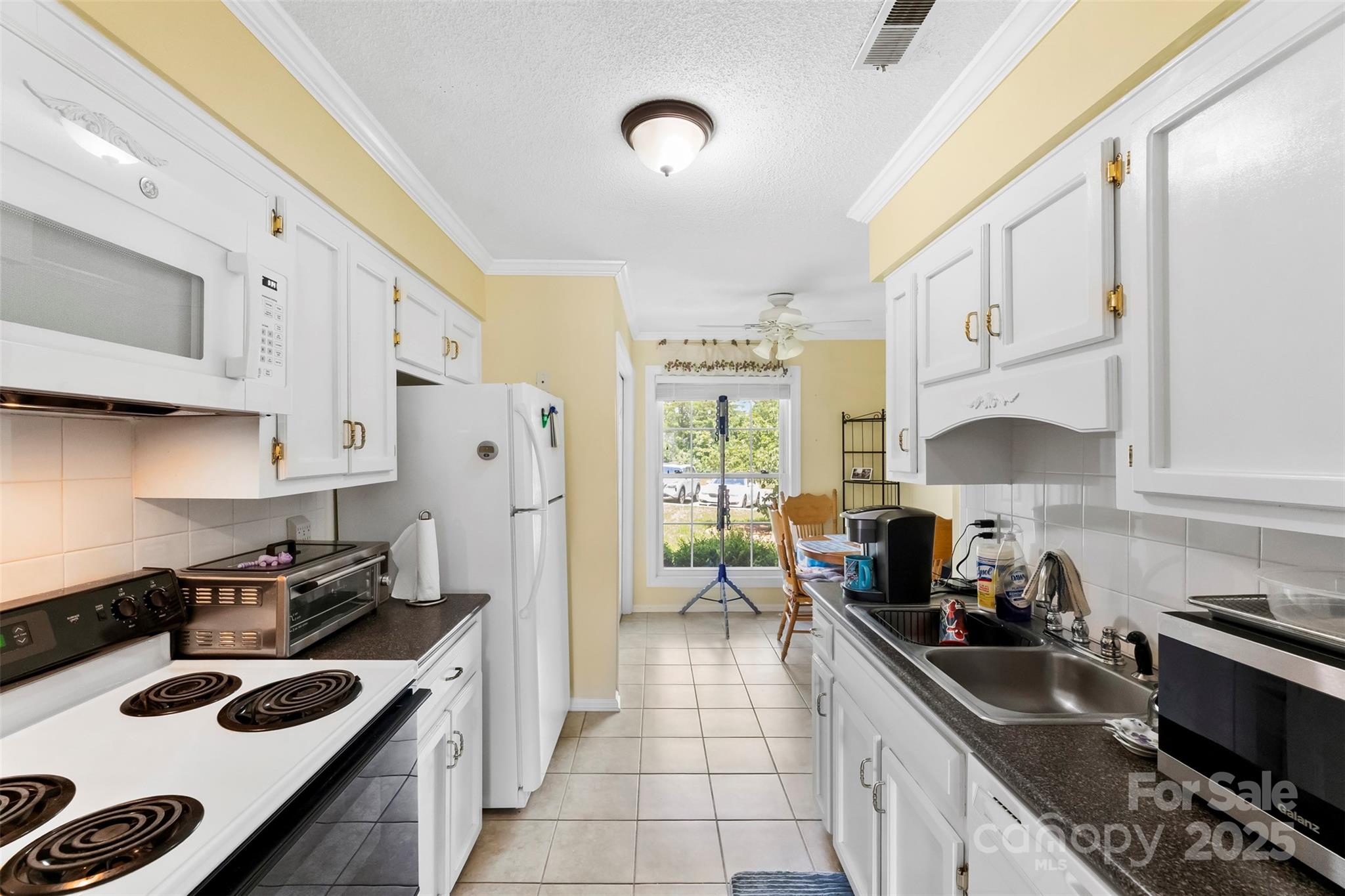 1670 Robins Nest Court C