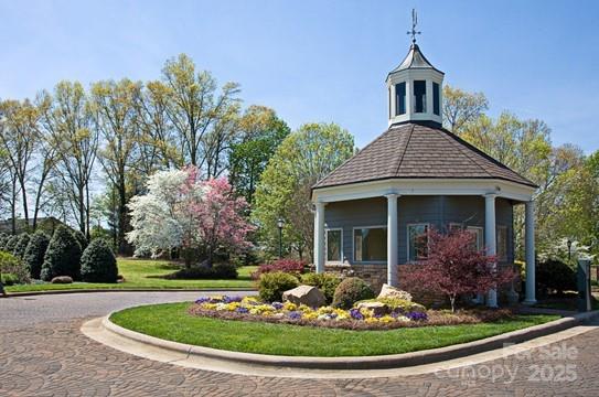 Rock Barn - Land