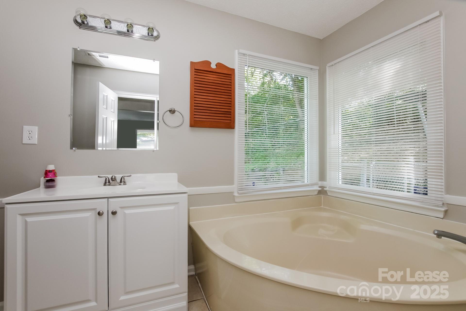 Forest Pawtuckett - Residential Lease