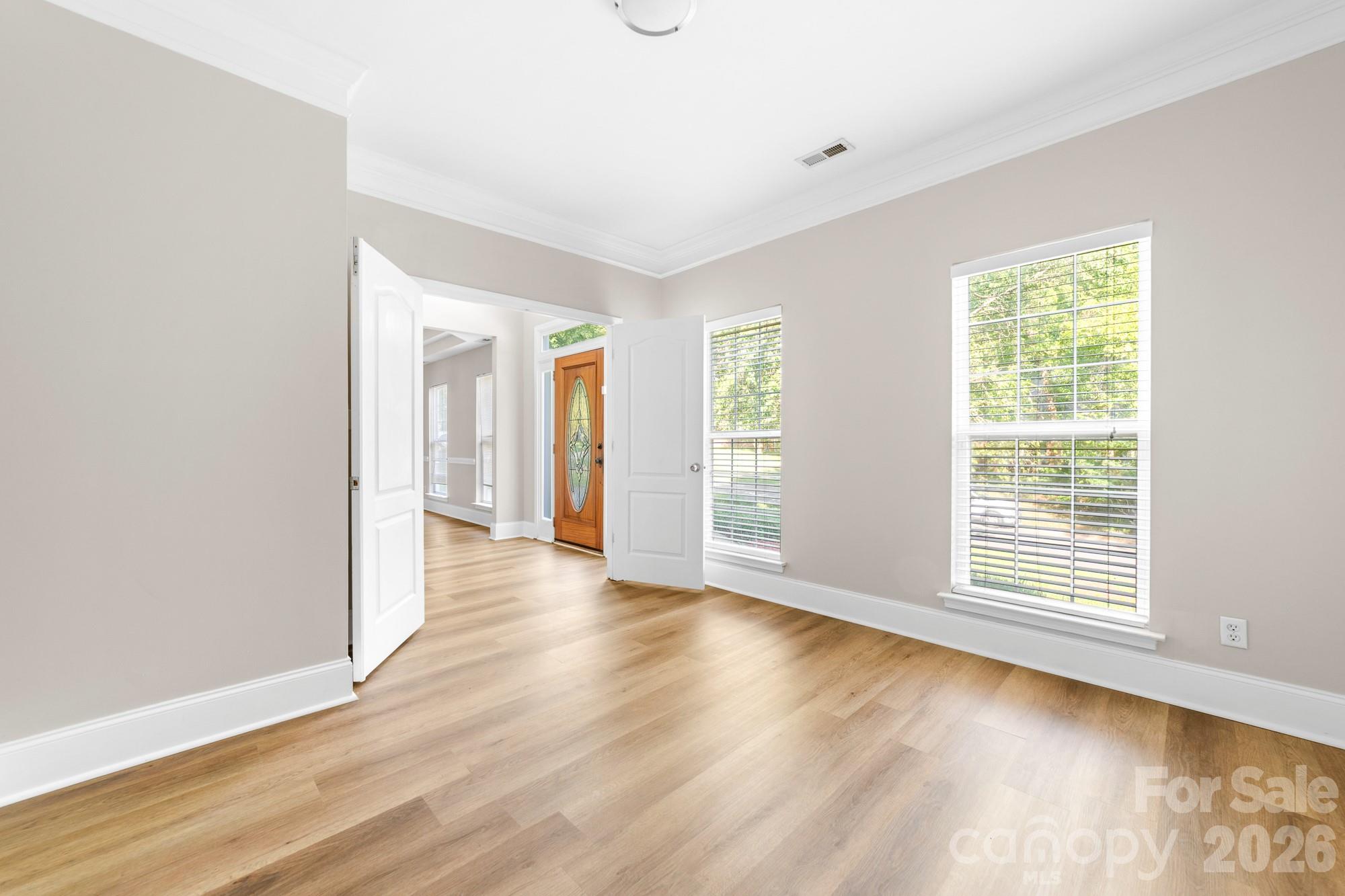 9127 Brocklehurst Lane