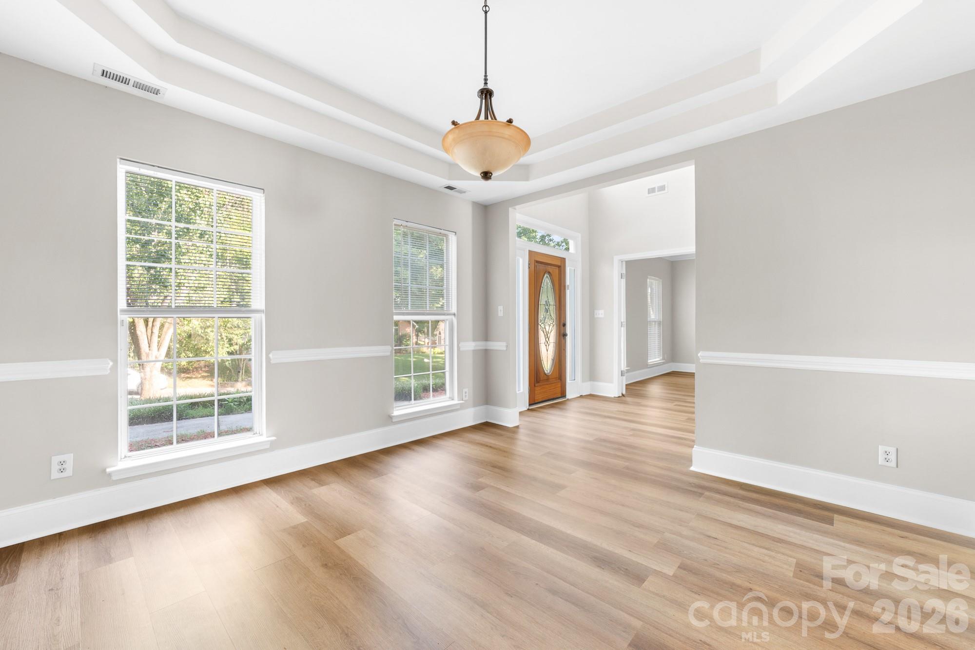 9127 Brocklehurst Lane