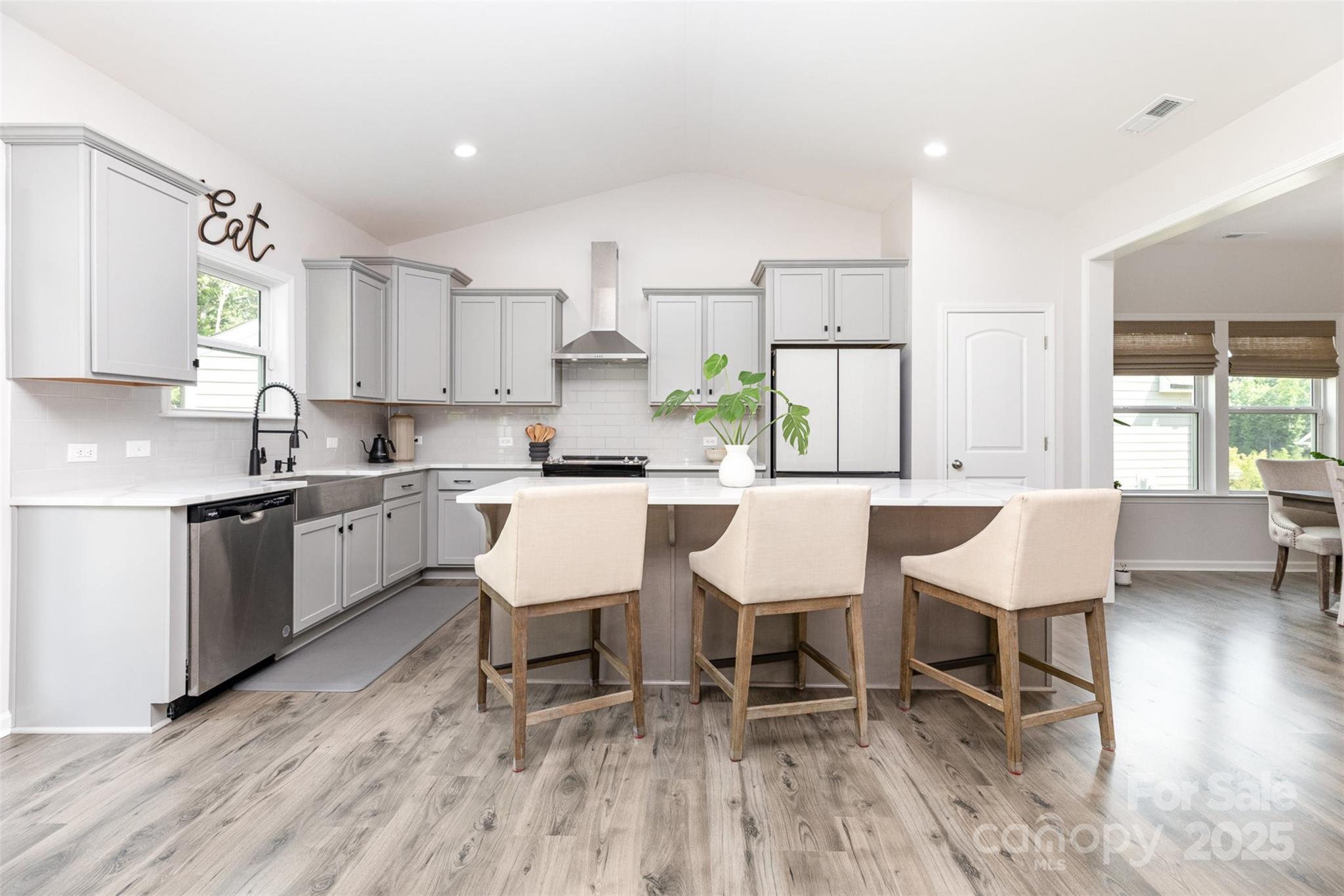 948 Scotch Meadows Loop