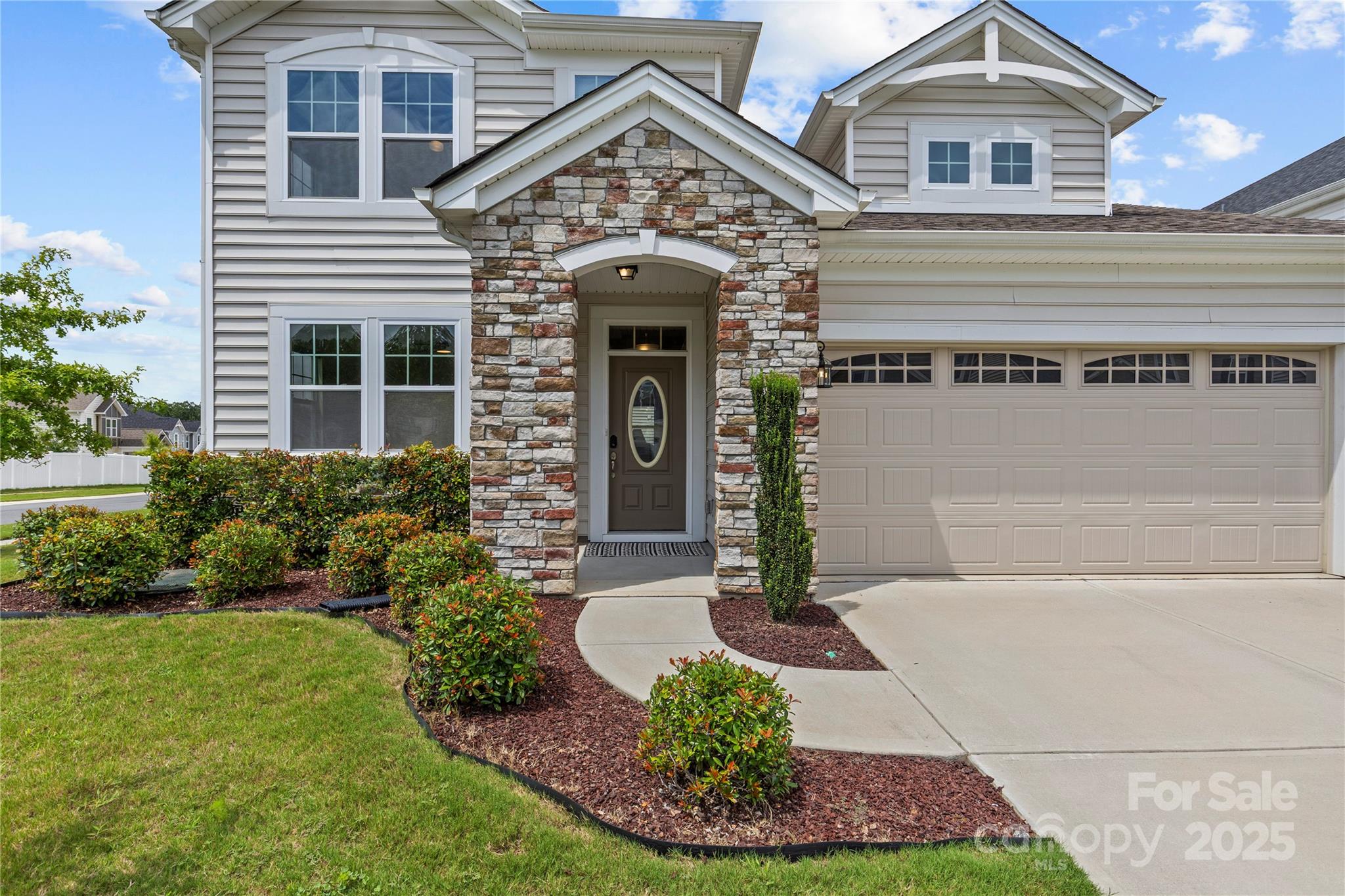 17034 Carolina Pine Row