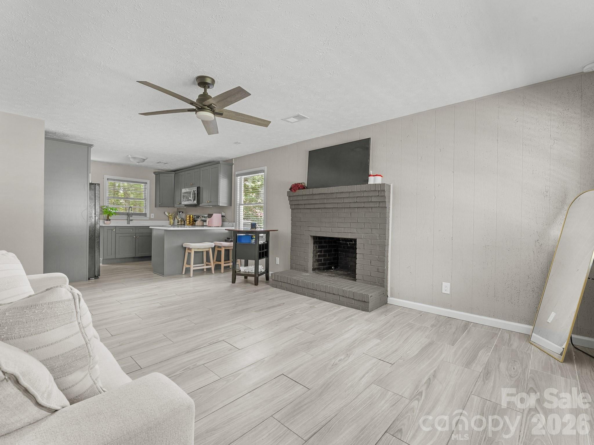 71 Harvey Osteen Road