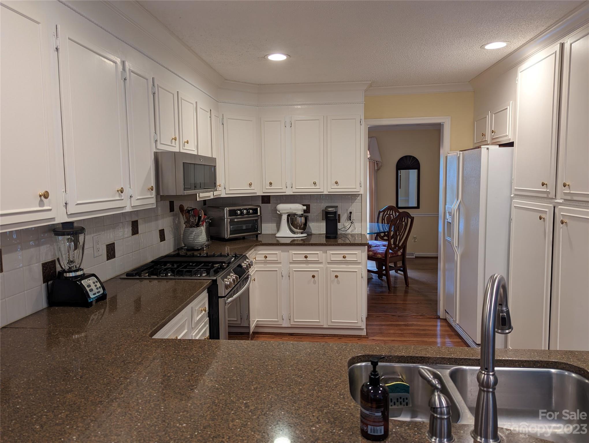 Lakehaven Estates - Residential