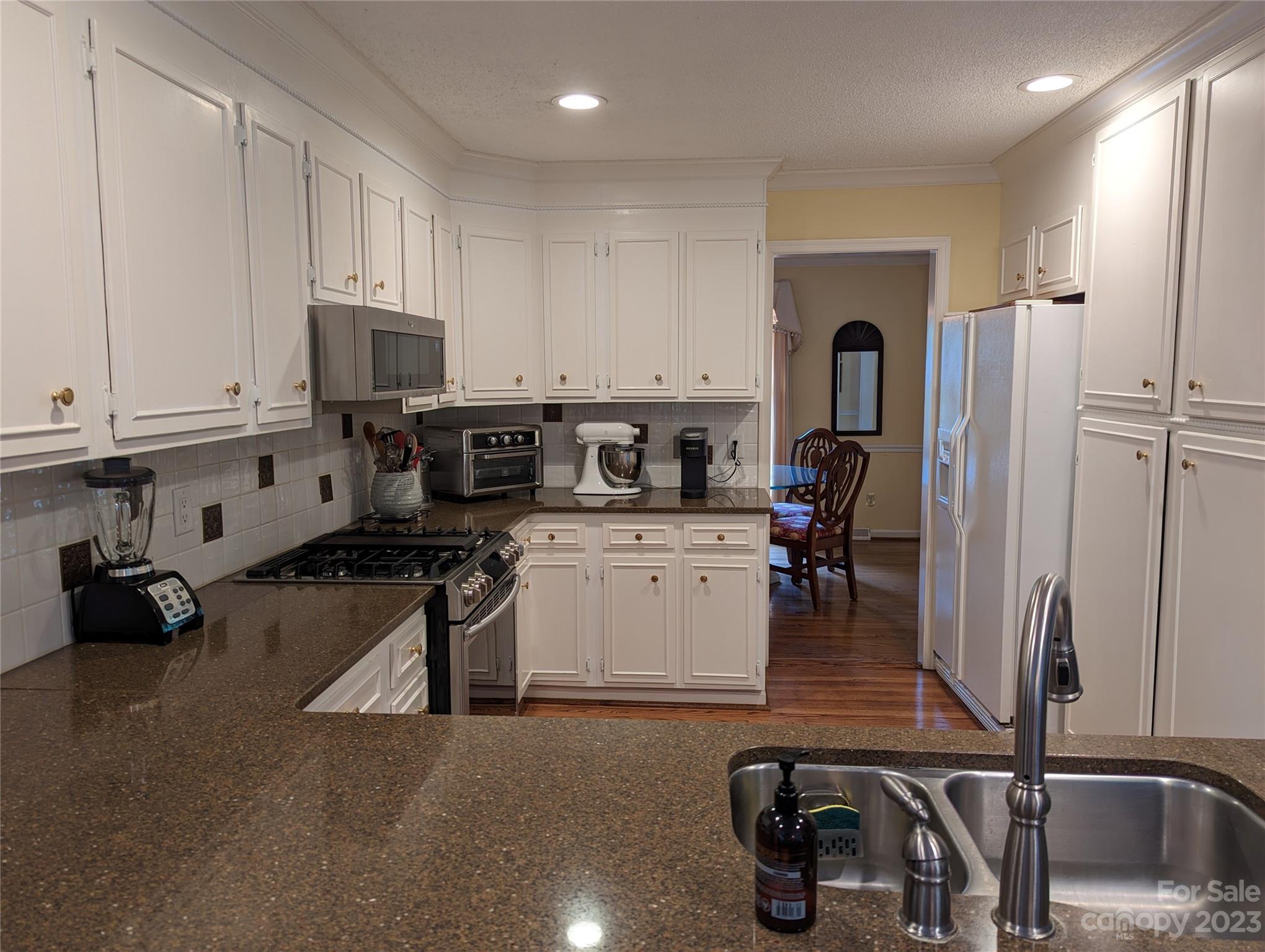 Lakehaven Estates - Residential