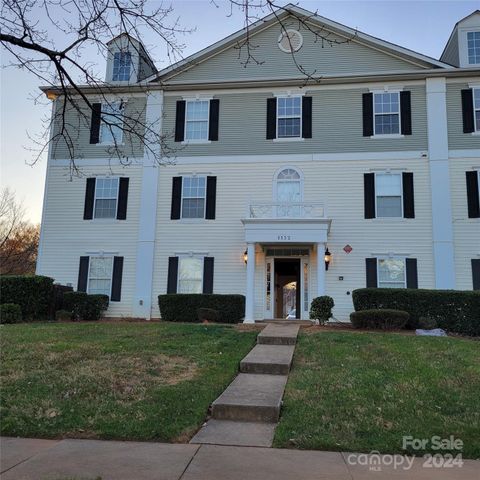 1174 Plaza Walk Drive Charlotte NC 28215