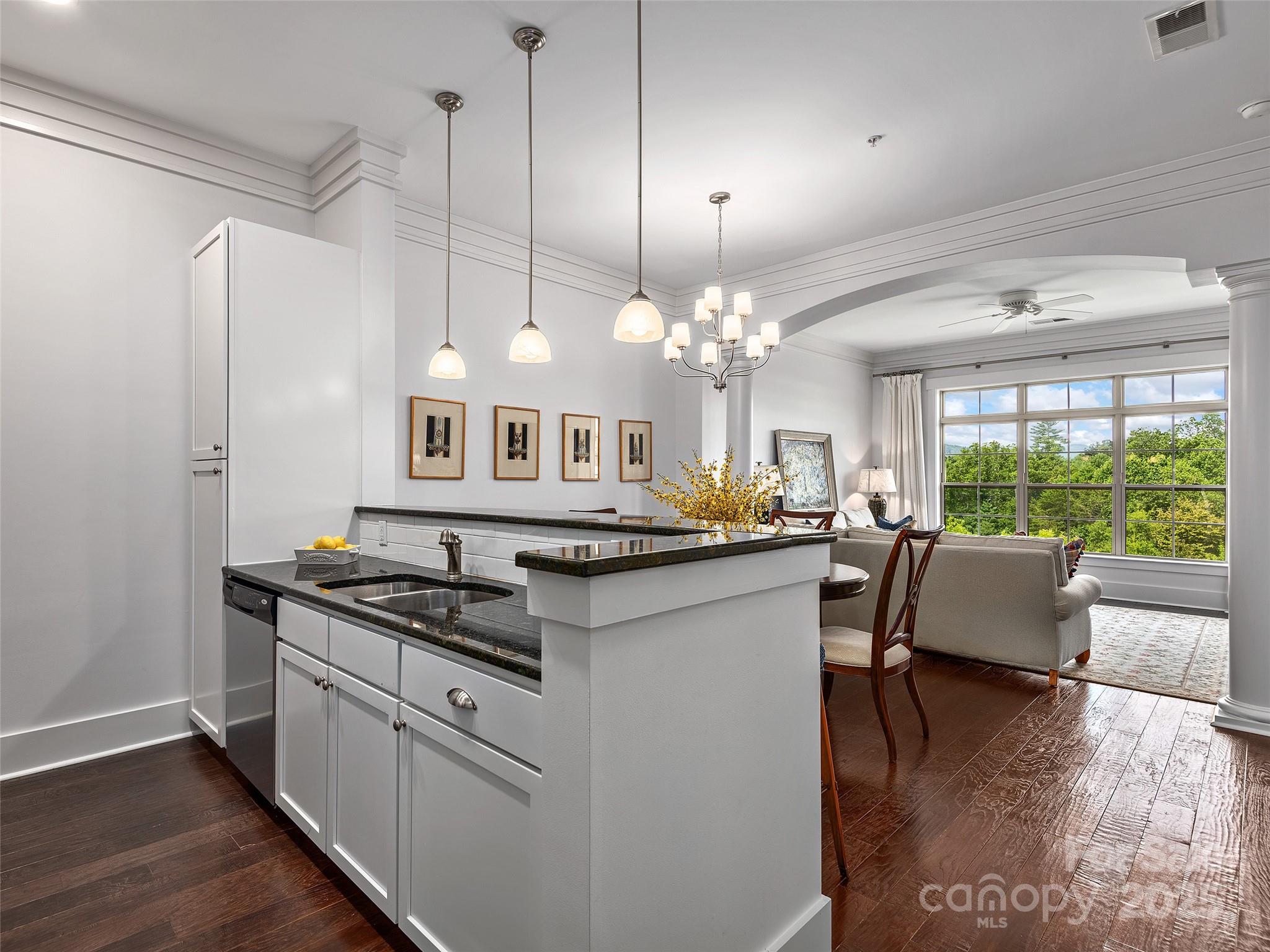 42 Schenck Parkway 304