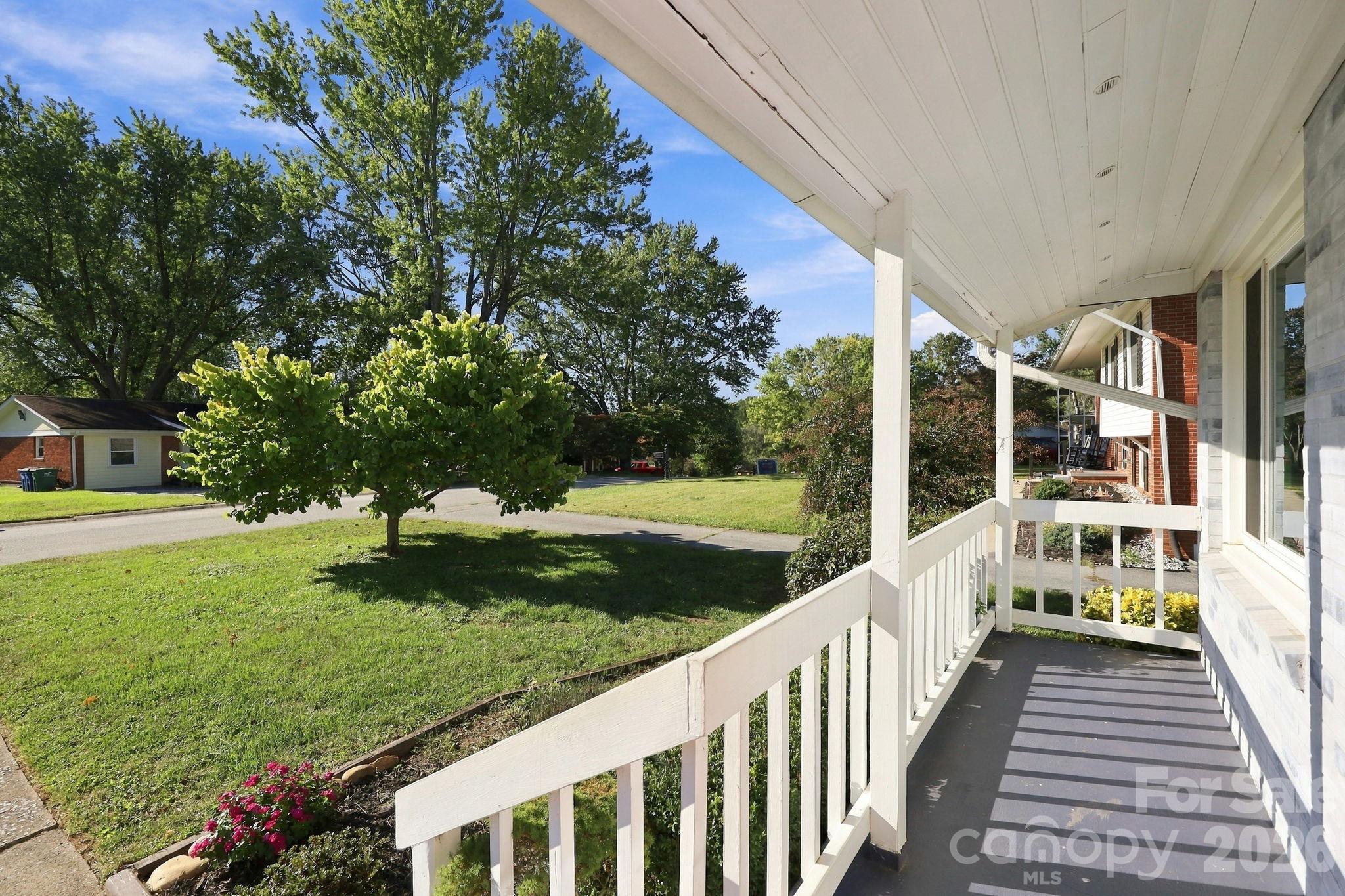 20 Oak Leaf Lane