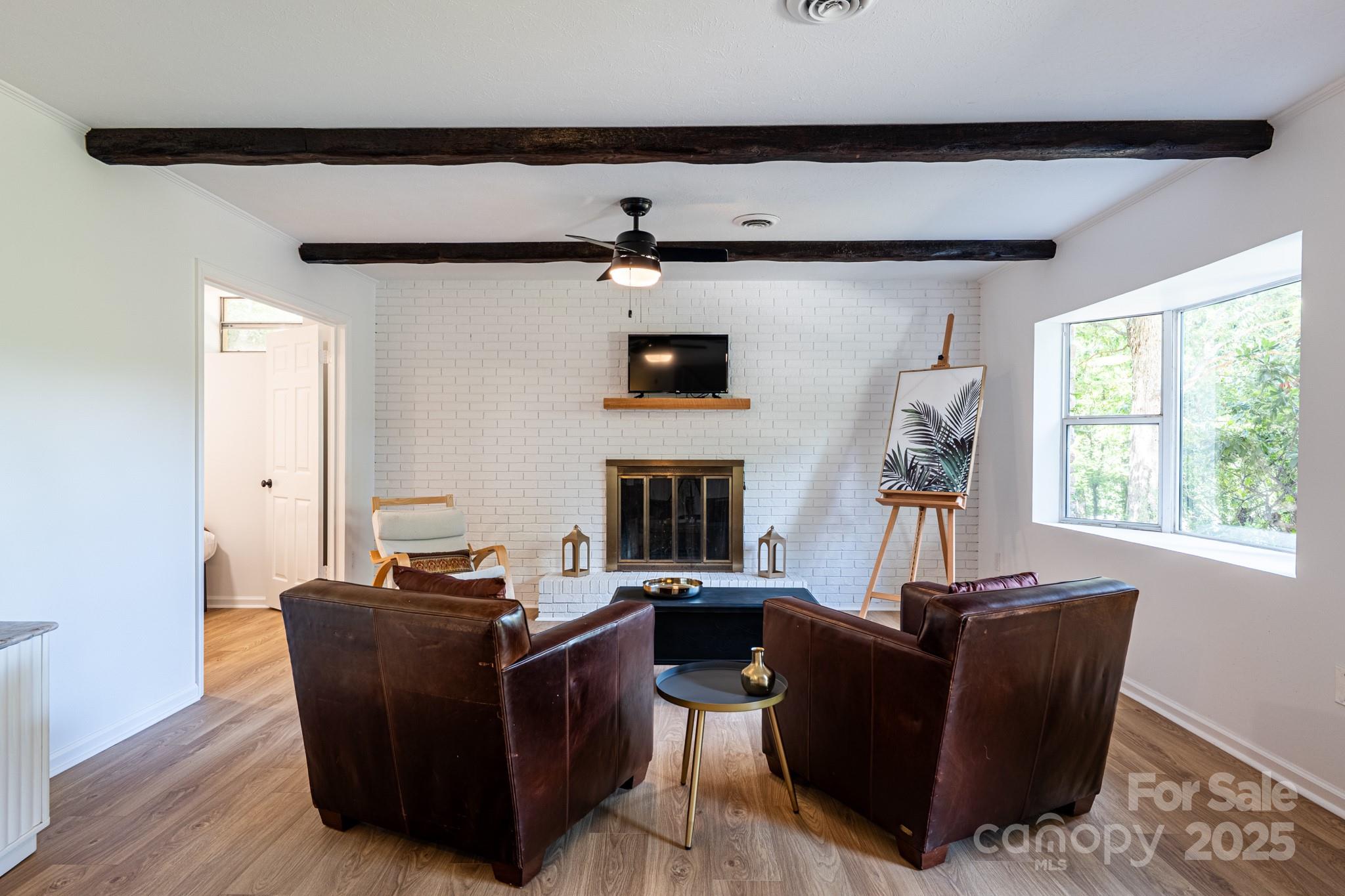 50 Springwood Drive