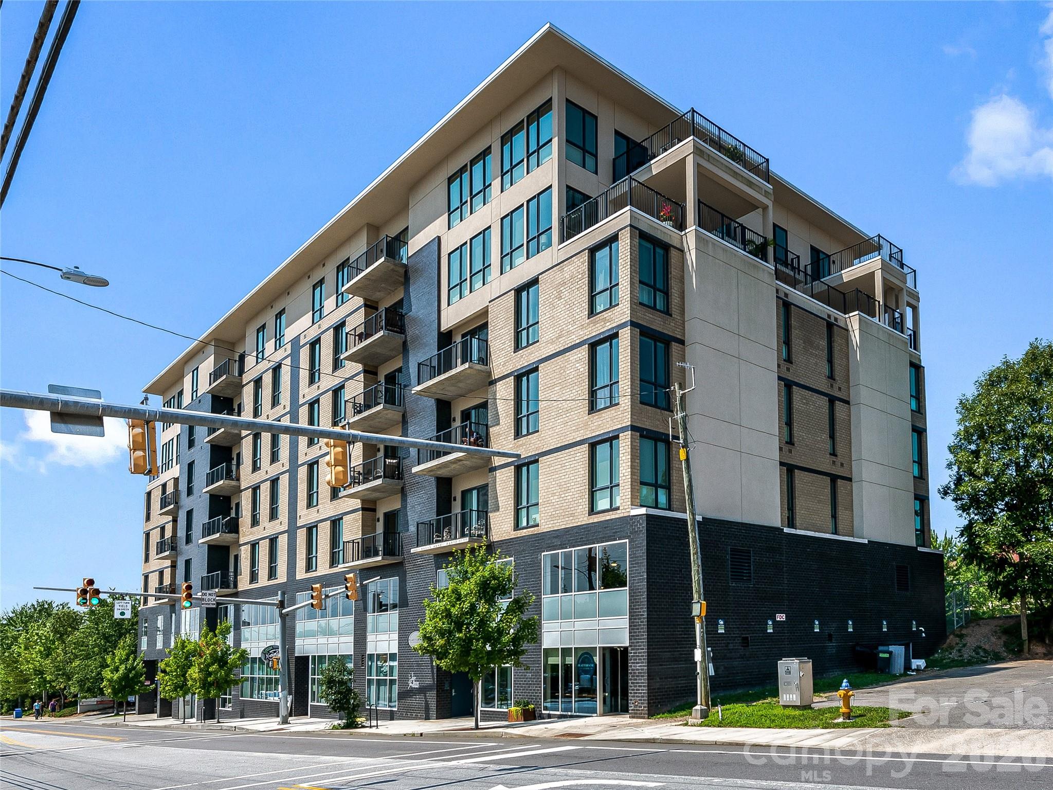 45 Asheland Avenue 700
