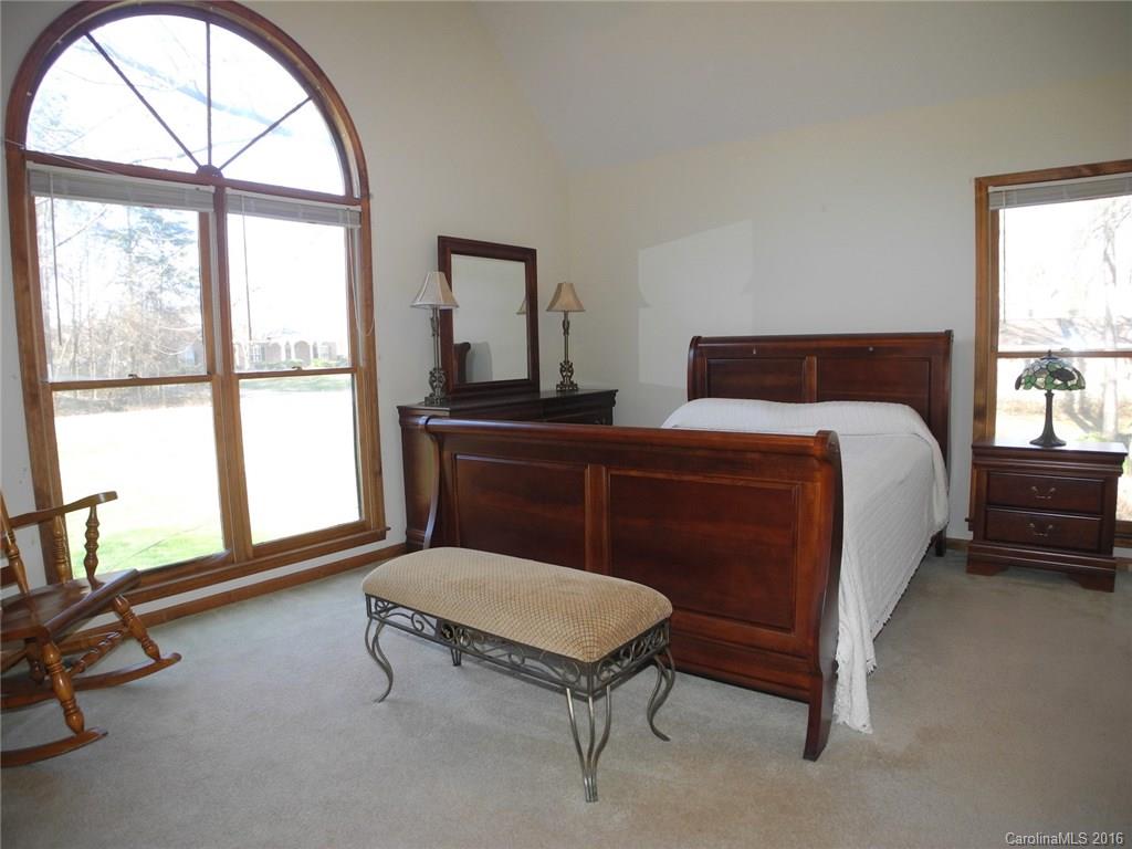 Shady Grove - Residential