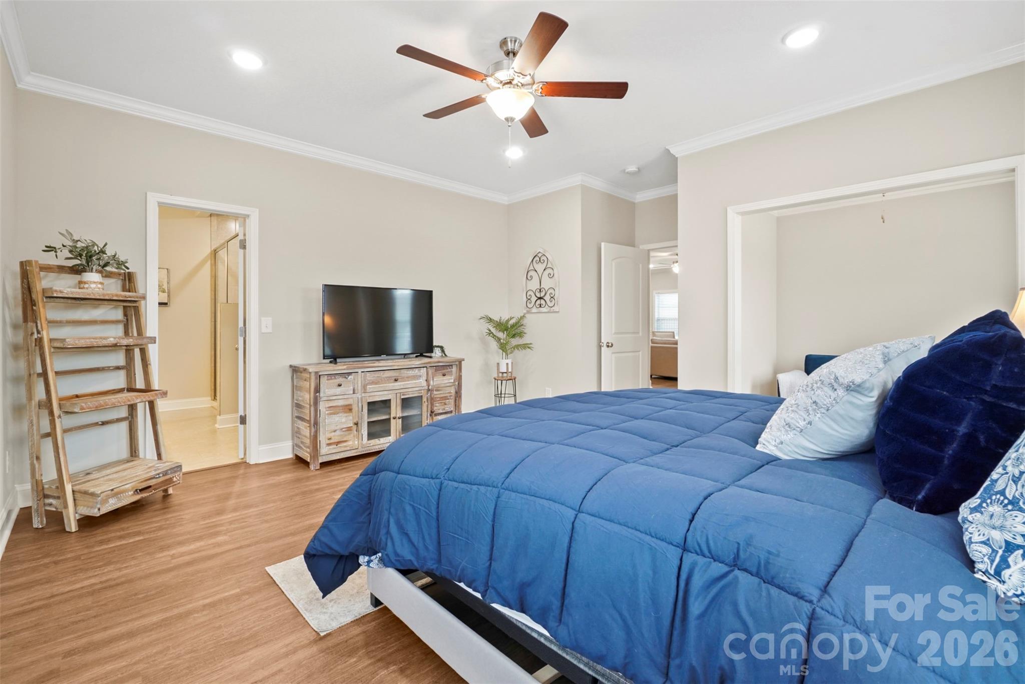 Edgewater - Residential