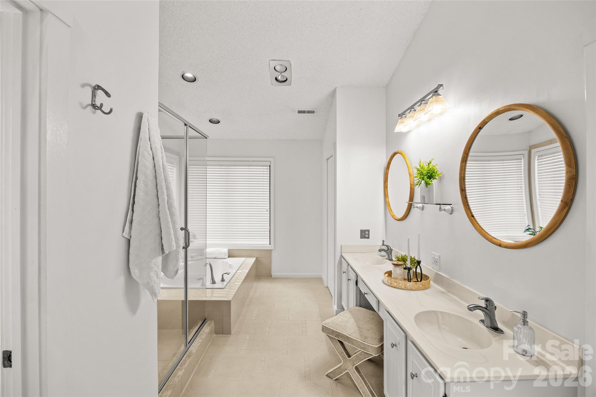 Coachman Ridge - Residential