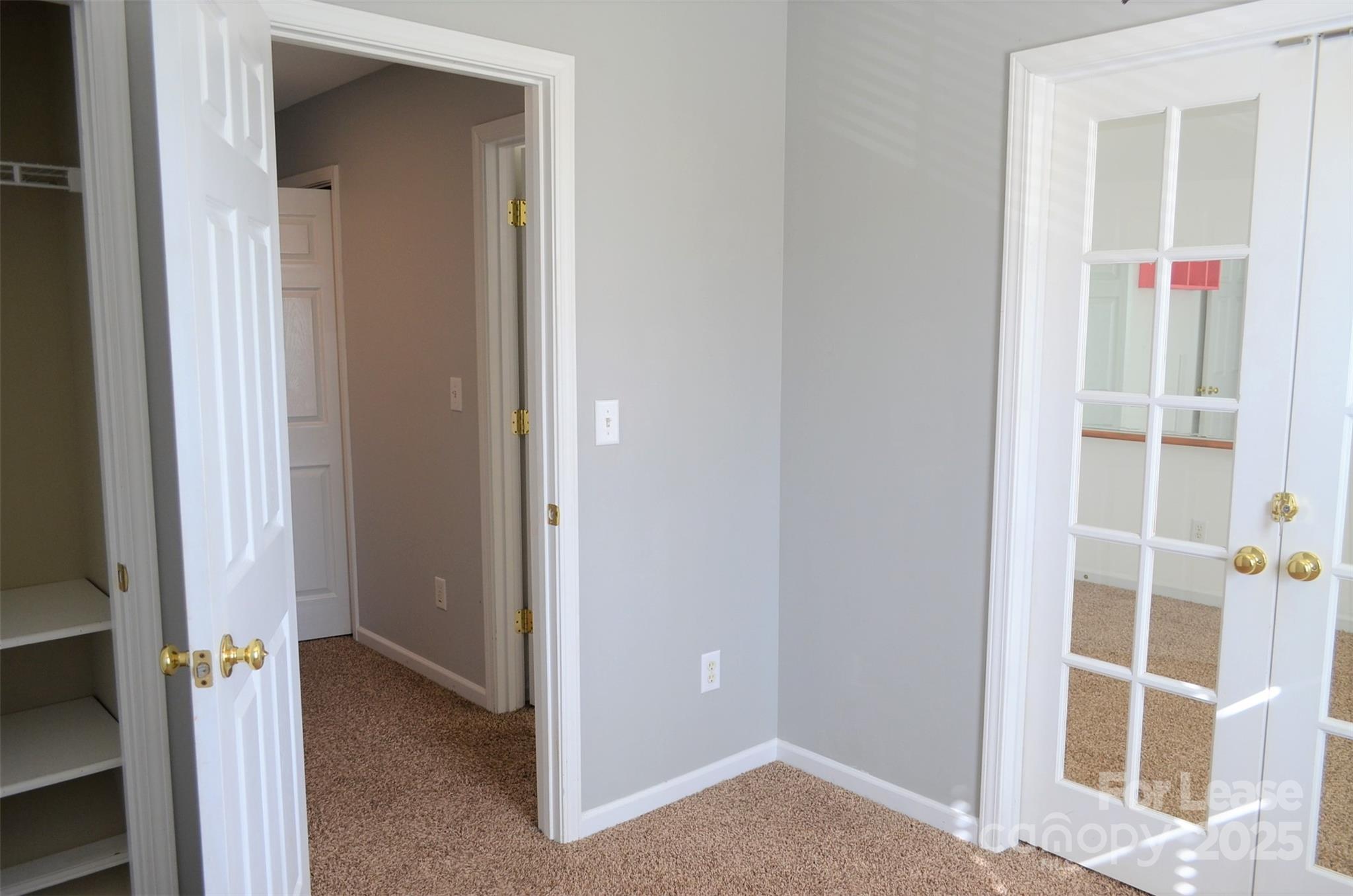 Oakhurst - Residential Lease