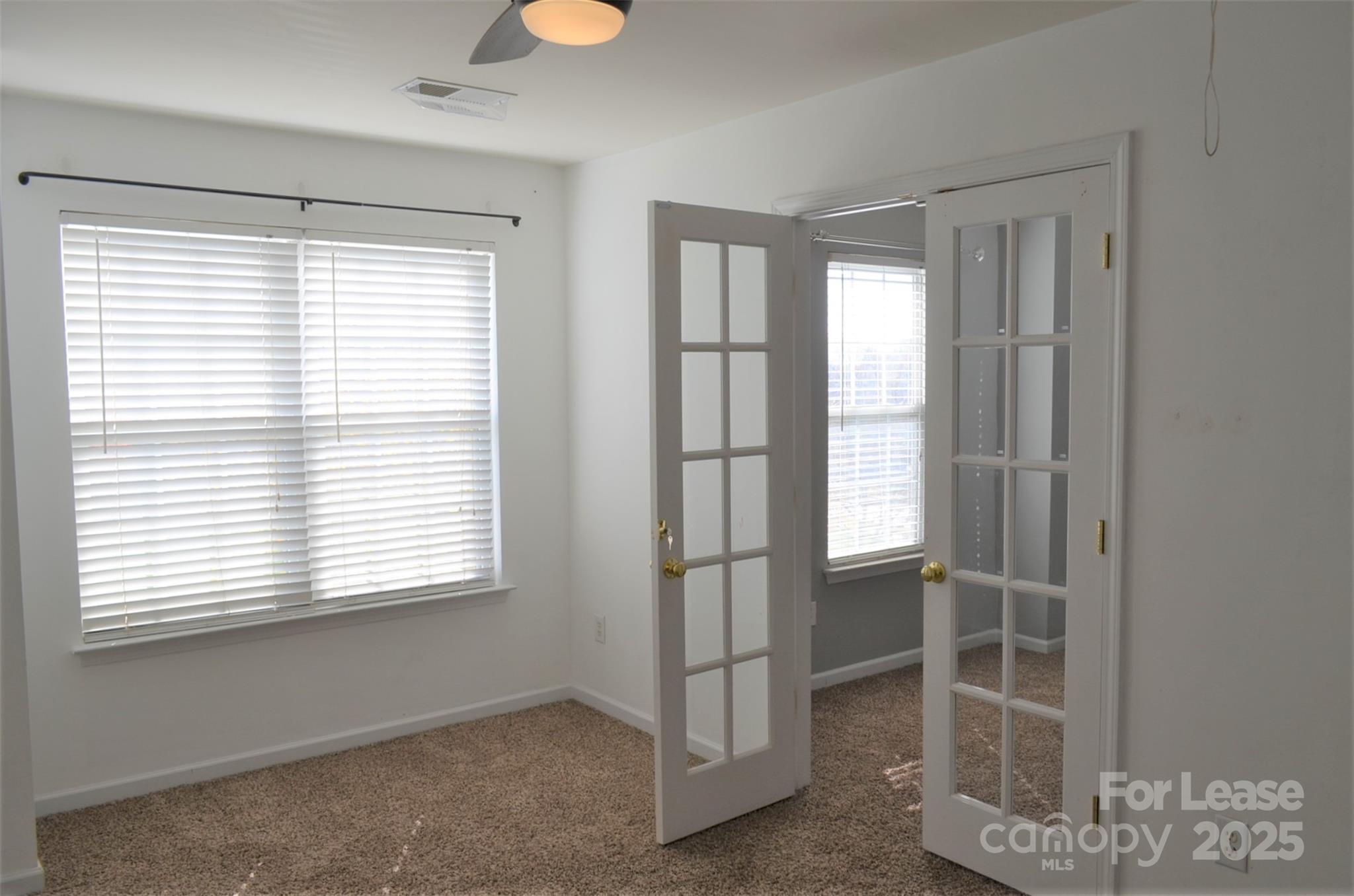 Oakhurst - Residential Lease