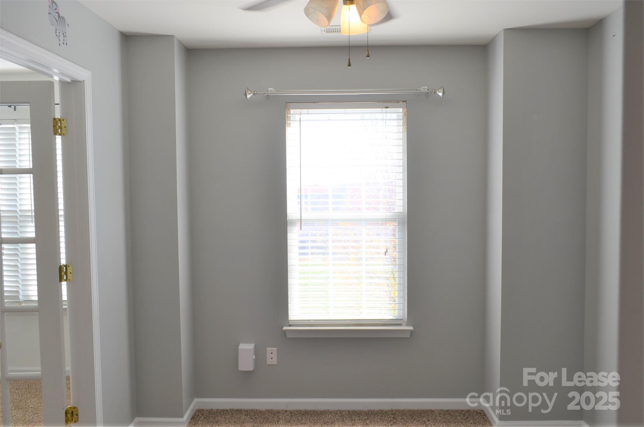 Oakhurst - Residential Lease