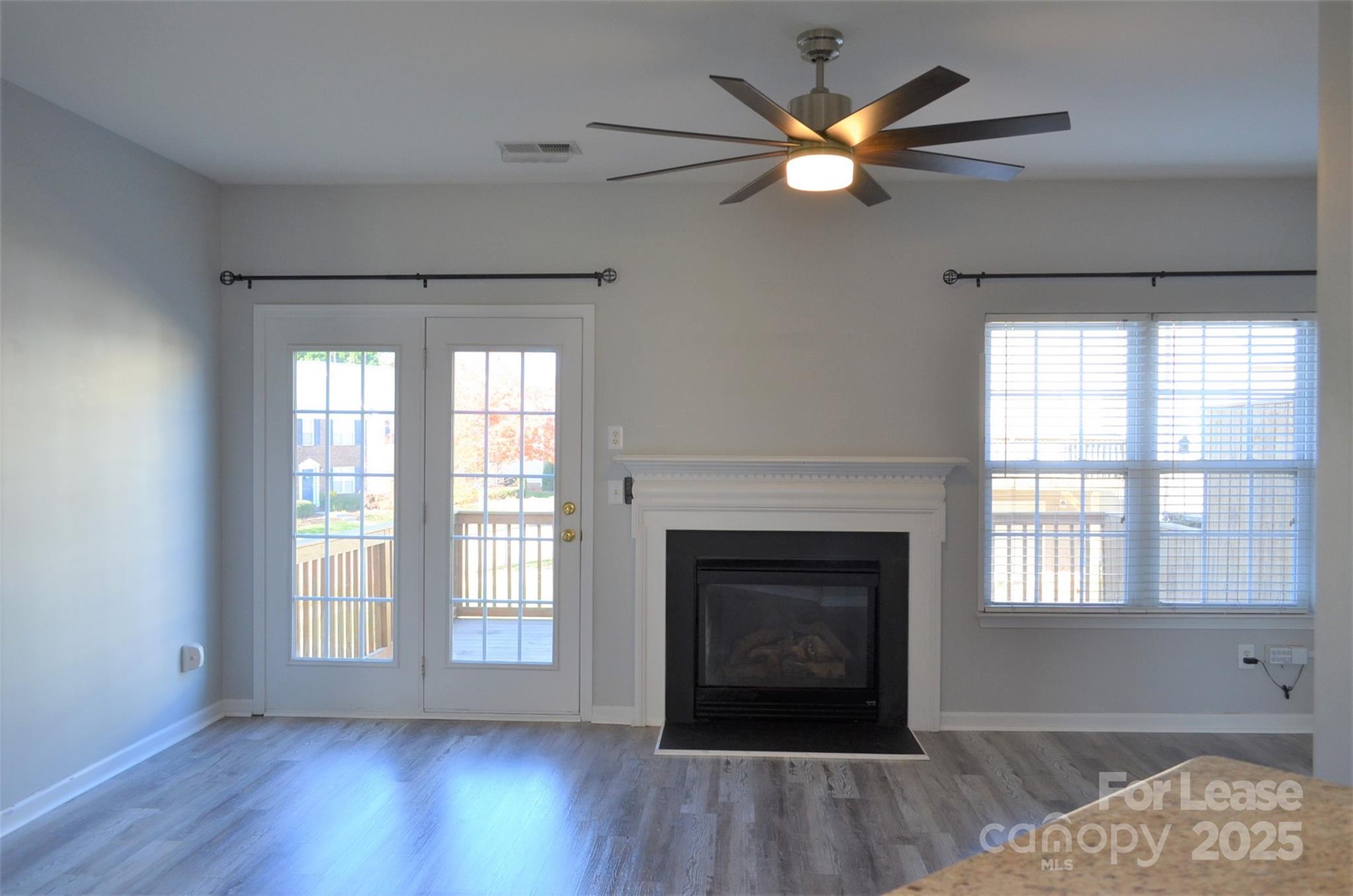 Oakhurst - Residential Lease