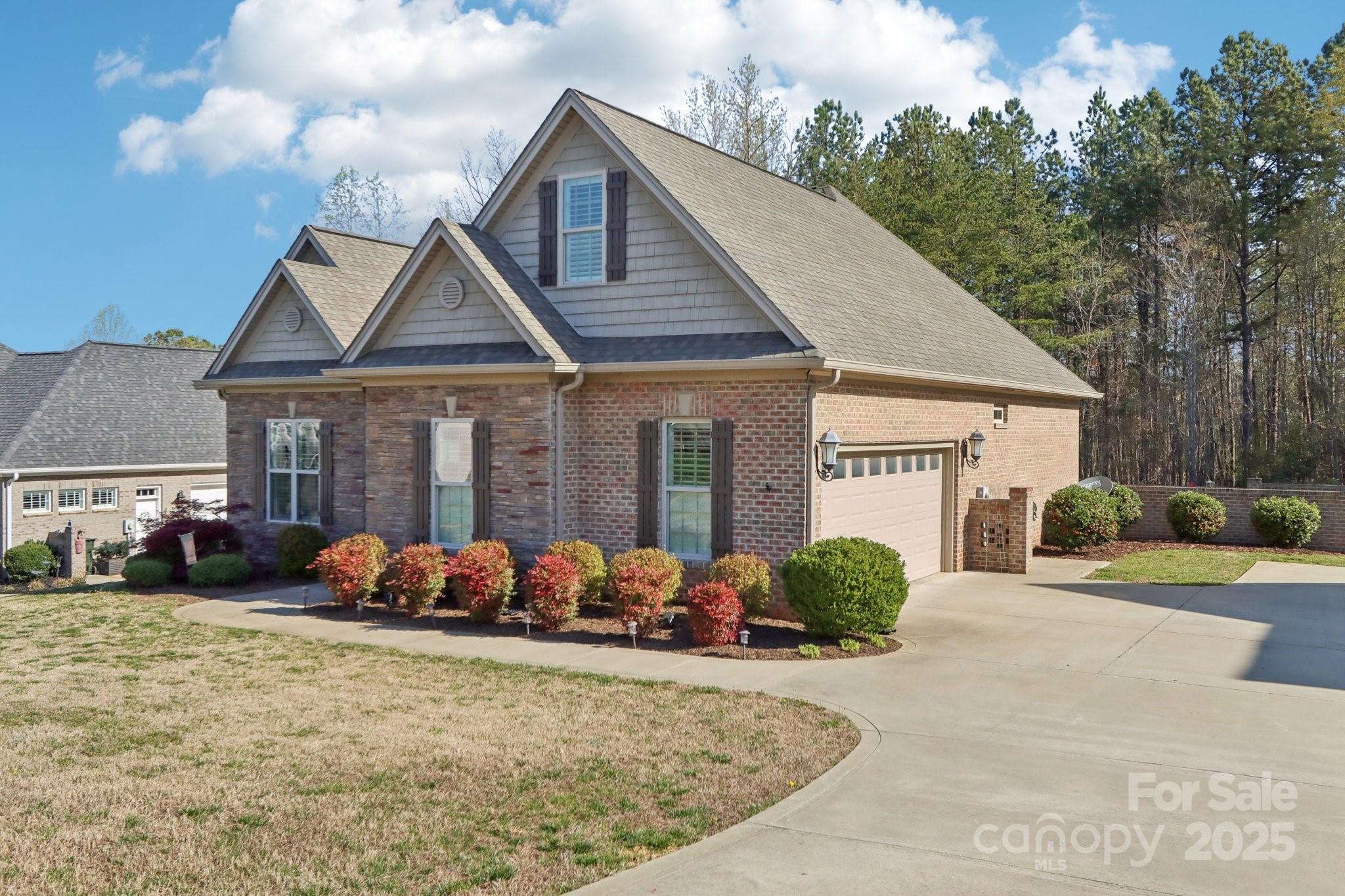 304 Wintergreen Court