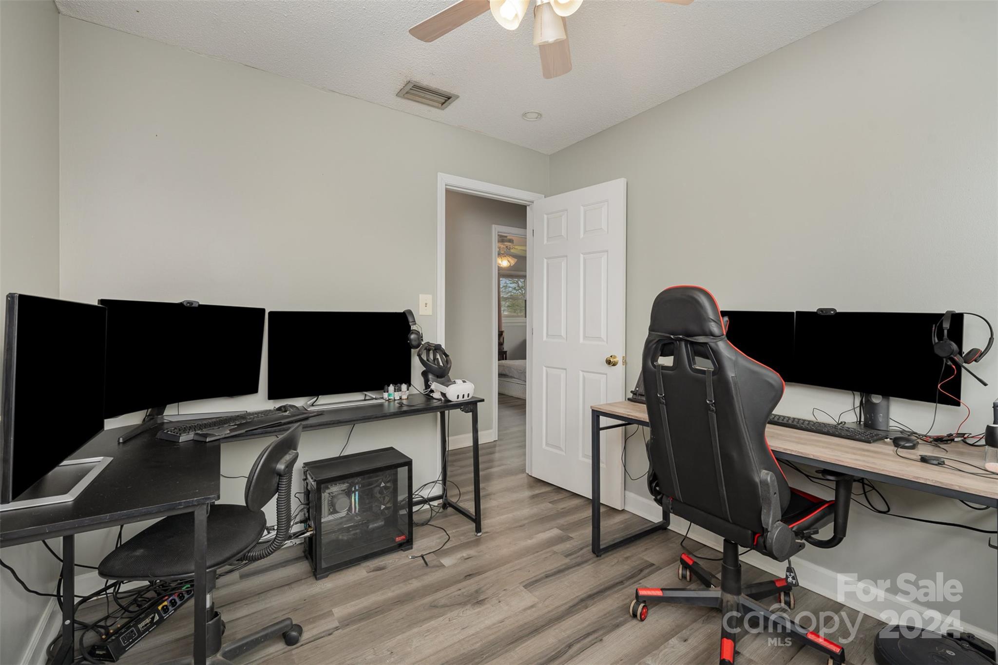 Hillsdale - Residential