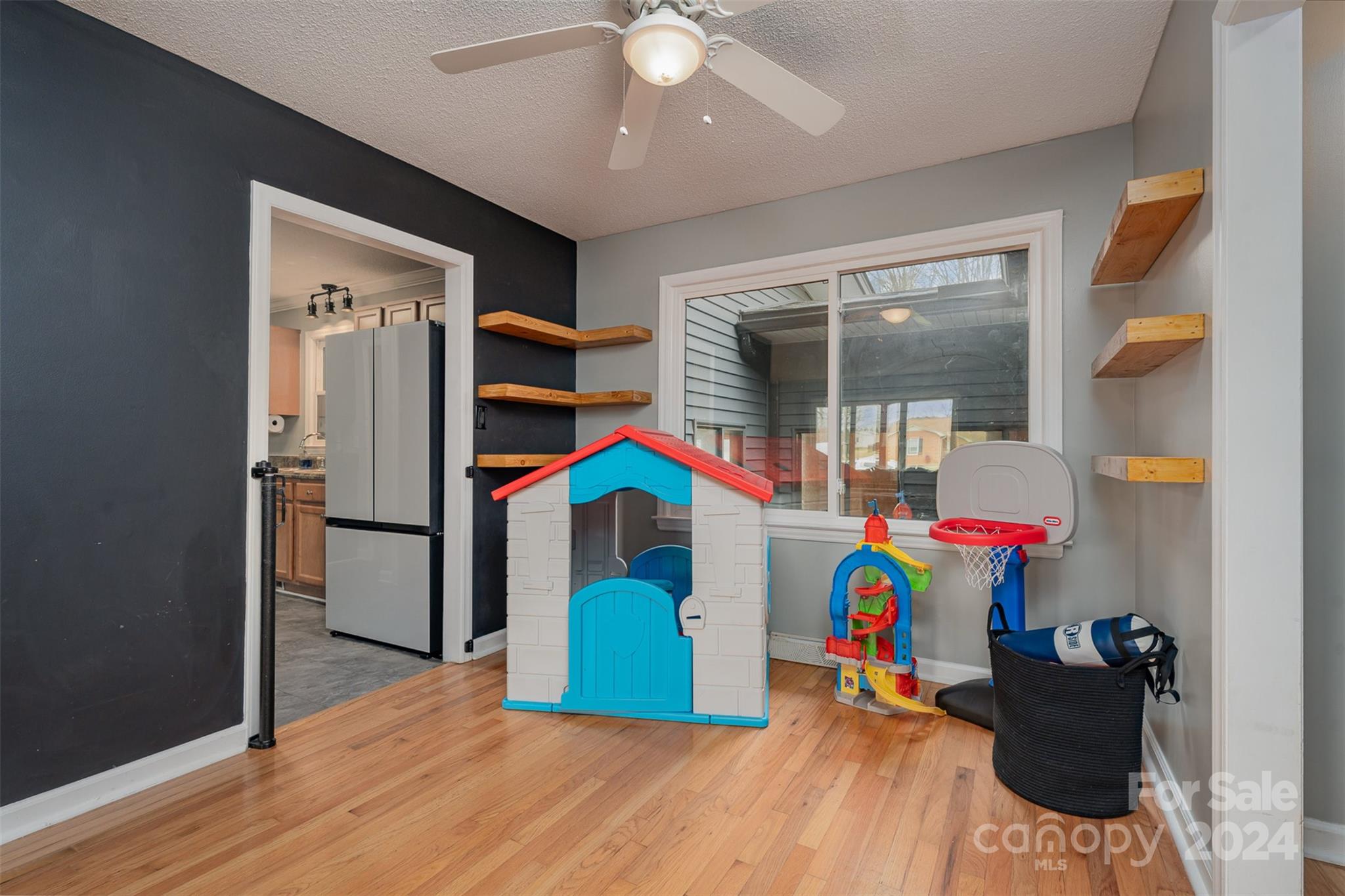 Hillsdale - Residential