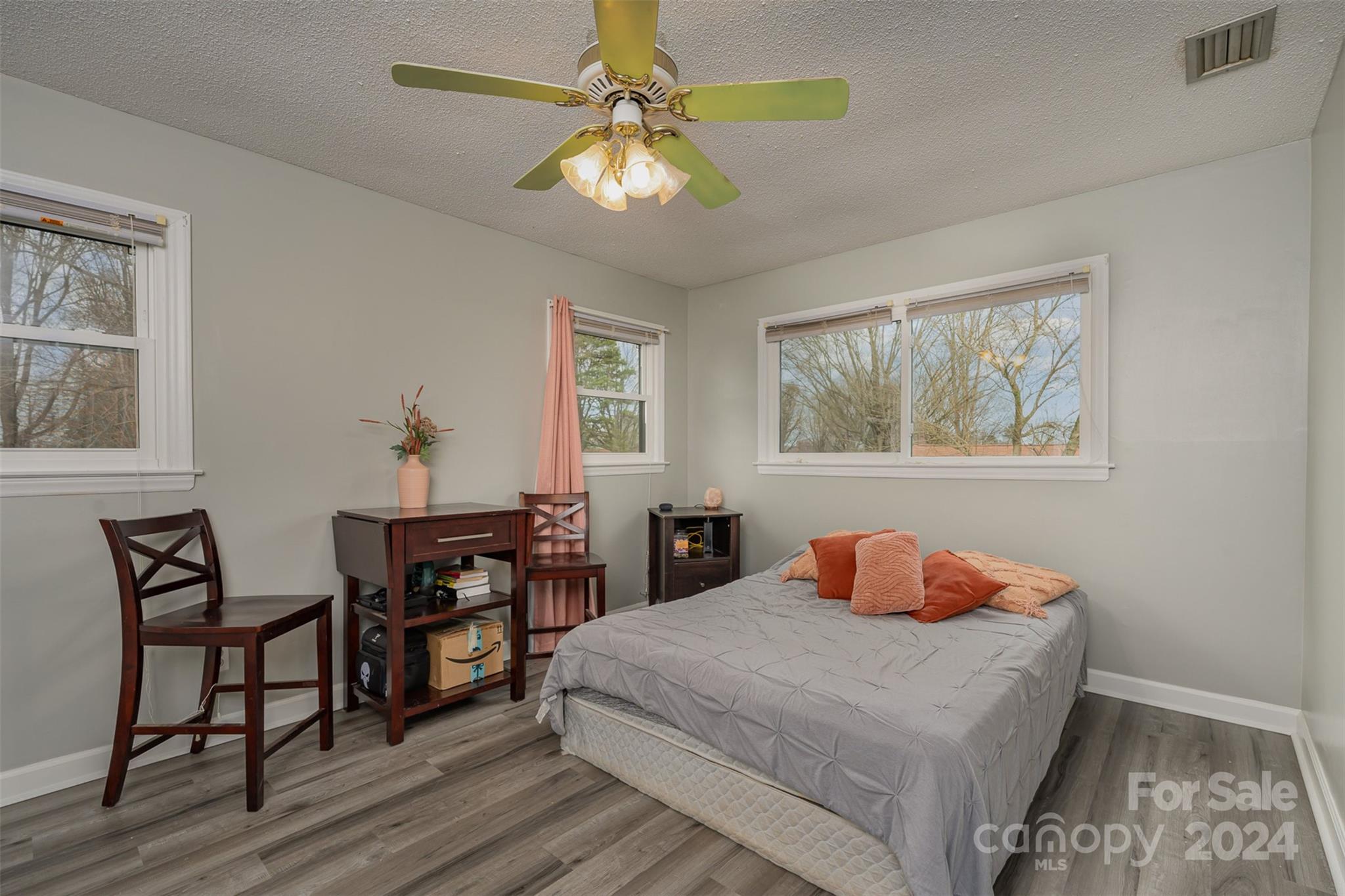 Hillsdale - Residential