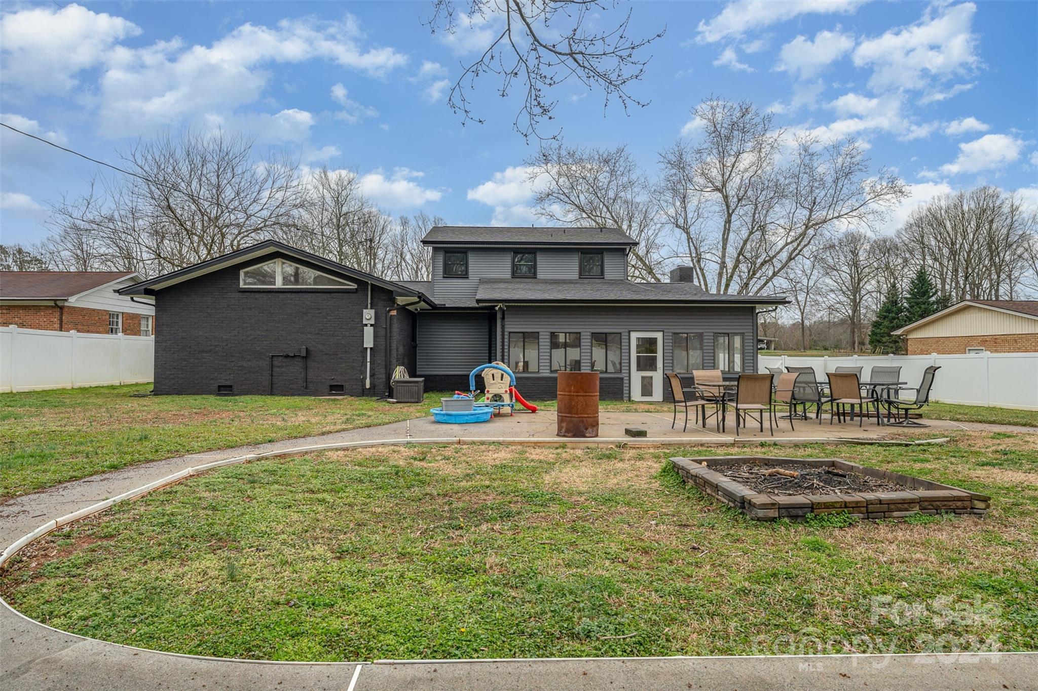 Hillsdale - Residential