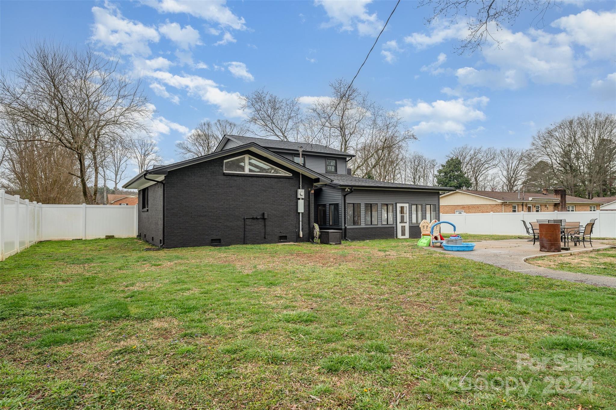 Hillsdale - Residential