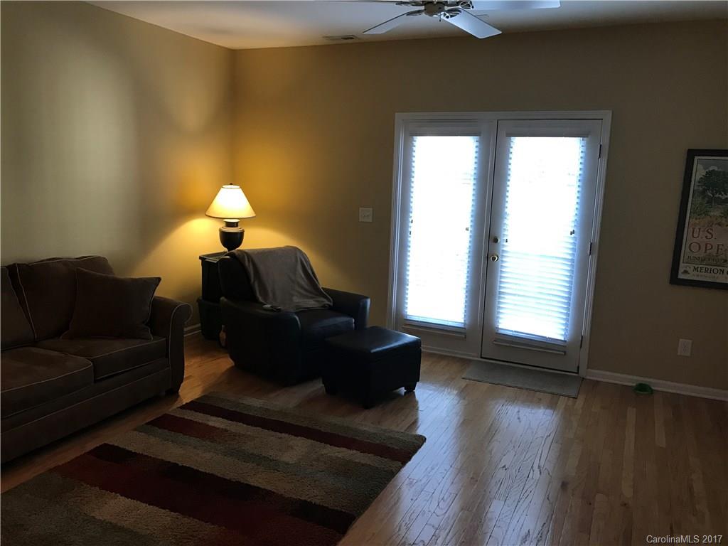 Scots Hill - Residential