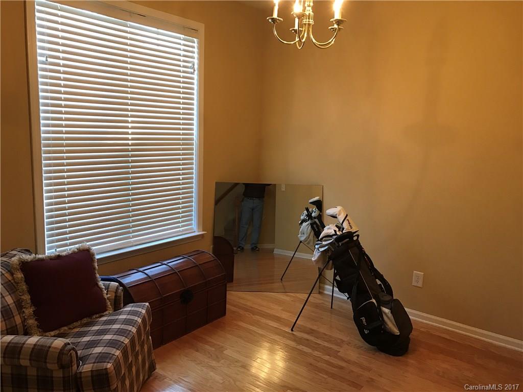 Scots Hill - Residential