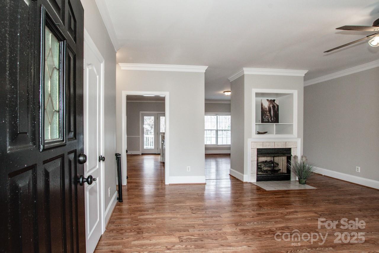 146 Valley Glen Drive