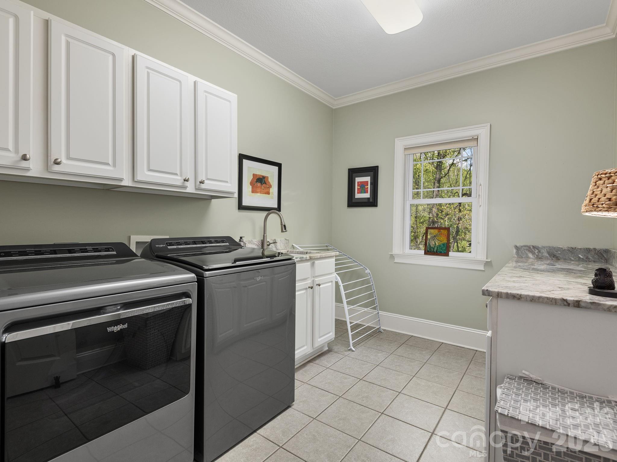 Allen Mountain Ridge - Residential