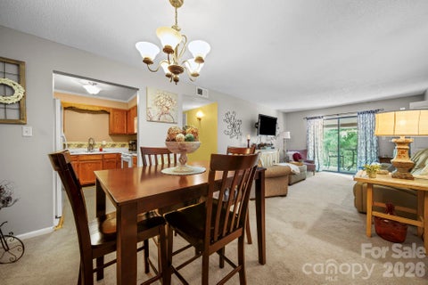Photo of 109 Carriage House Drive, Kannapolis, NC 28081 (MLS # 4387363)