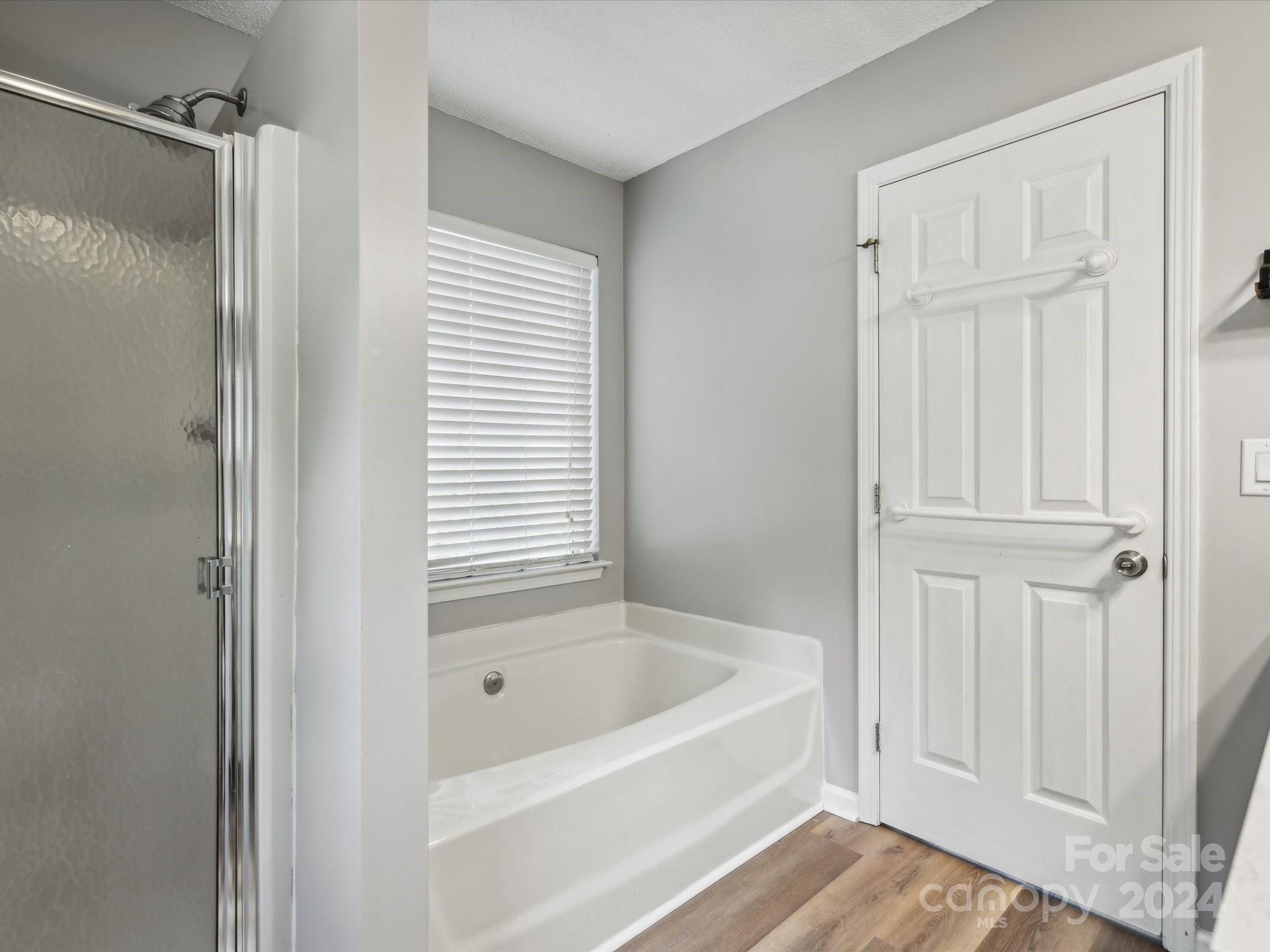 Starmount Forest - Residential