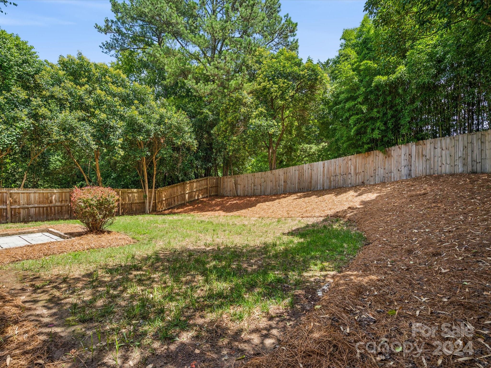 Starmount Forest - Residential