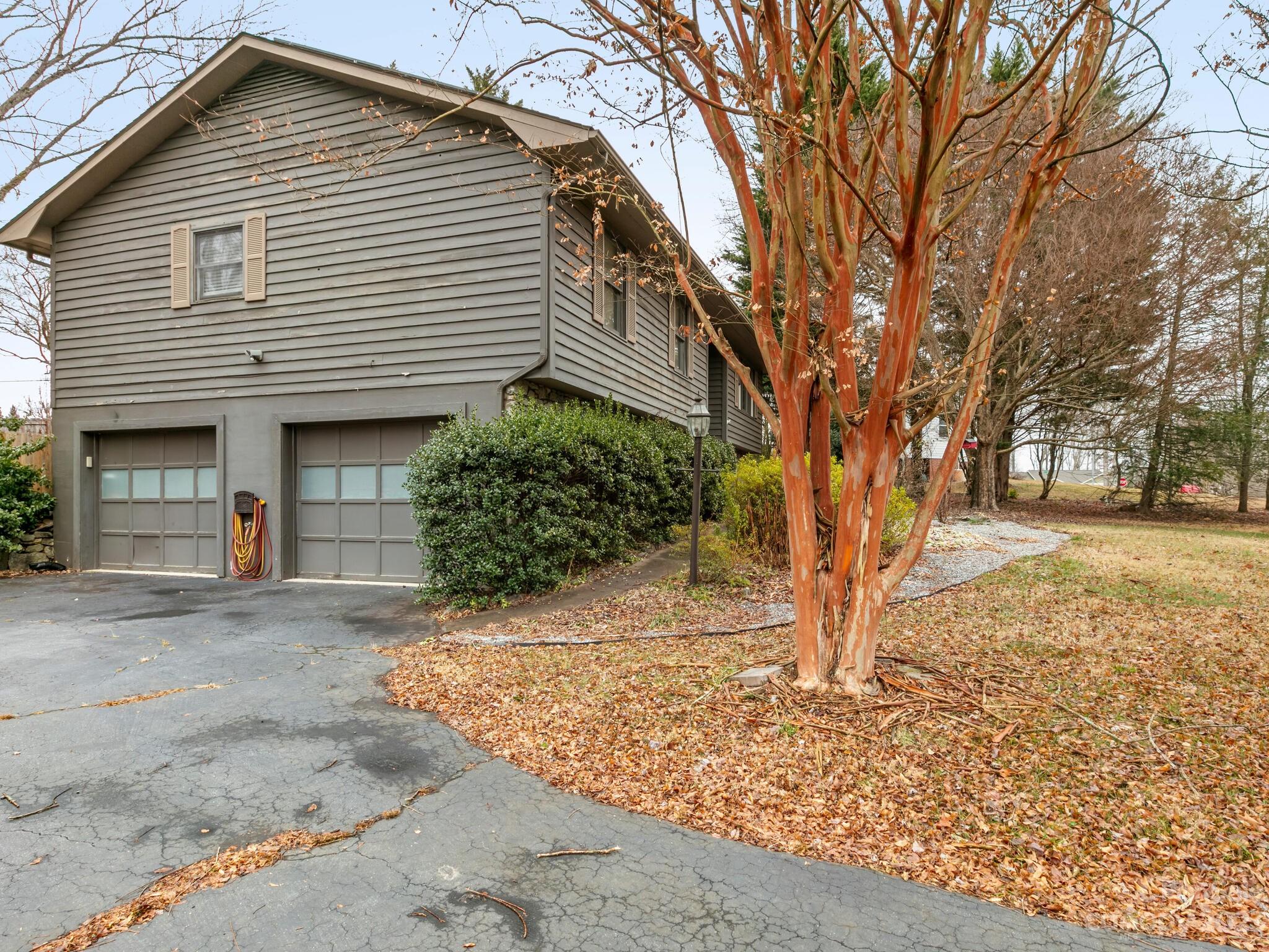 Dogwood Acres - Residential