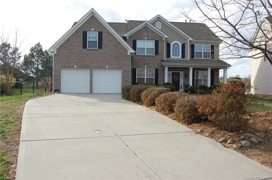 Looking for a high # of beds & baths?....look no further! Very hard to find this many bedrooms in a beautiful home at this price! Tons of room for that growing family. PLUS, it's Cul-de-sac, 2nd largest lot in nbrhd, & a huge level Fenced-in Bck Yard w/ a Beautiful Patio/Courtyard! Lg Kitch w Bar stool Island, Granite, & Built-in China Cabinet! Formal or main bdrm could be an office. Large Upper Bed/Bonus could be play, game, or media room. Master Bed features additional sitting rm. Fabulous!