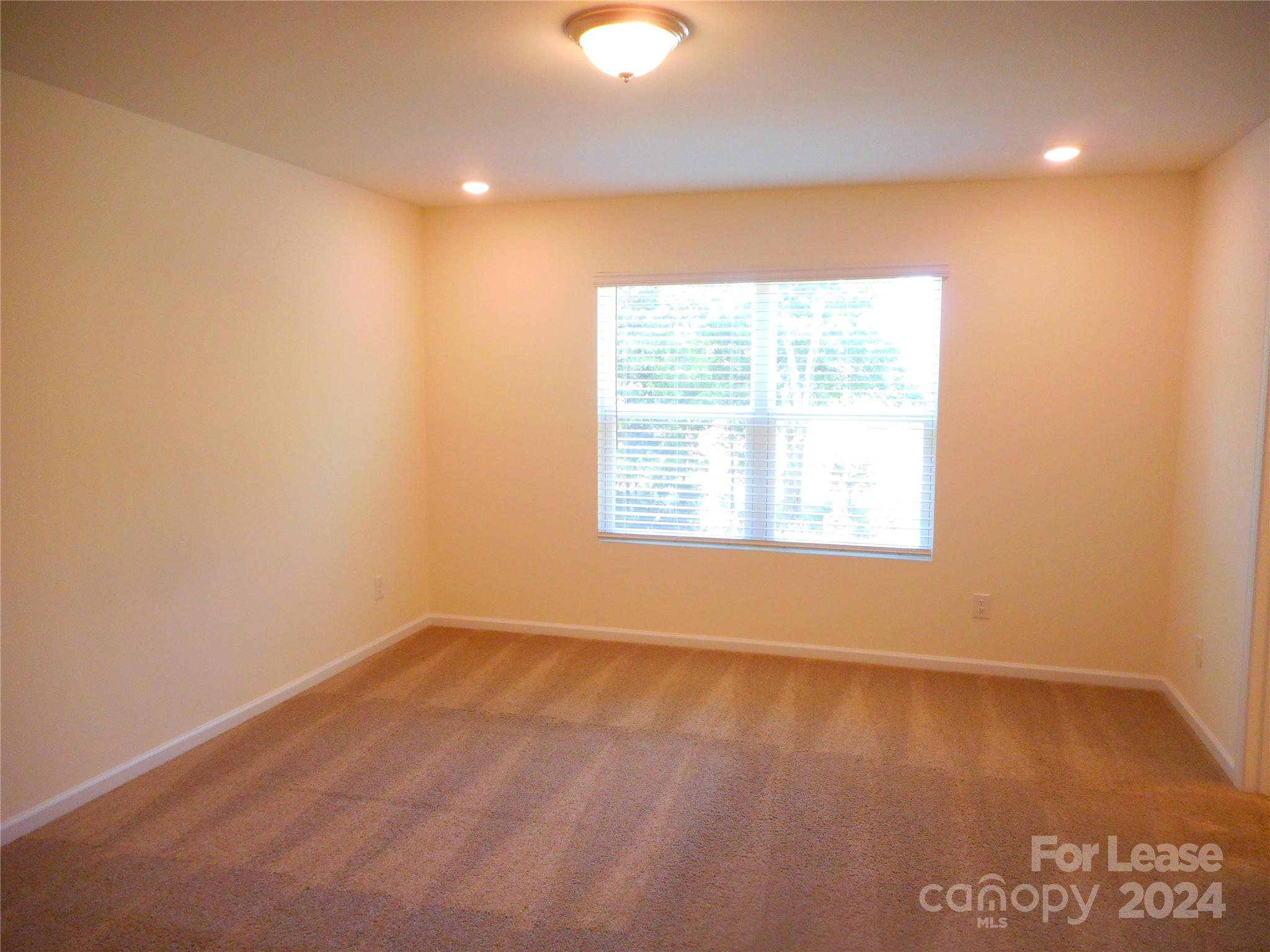 Secrest Landing - Residential Lease