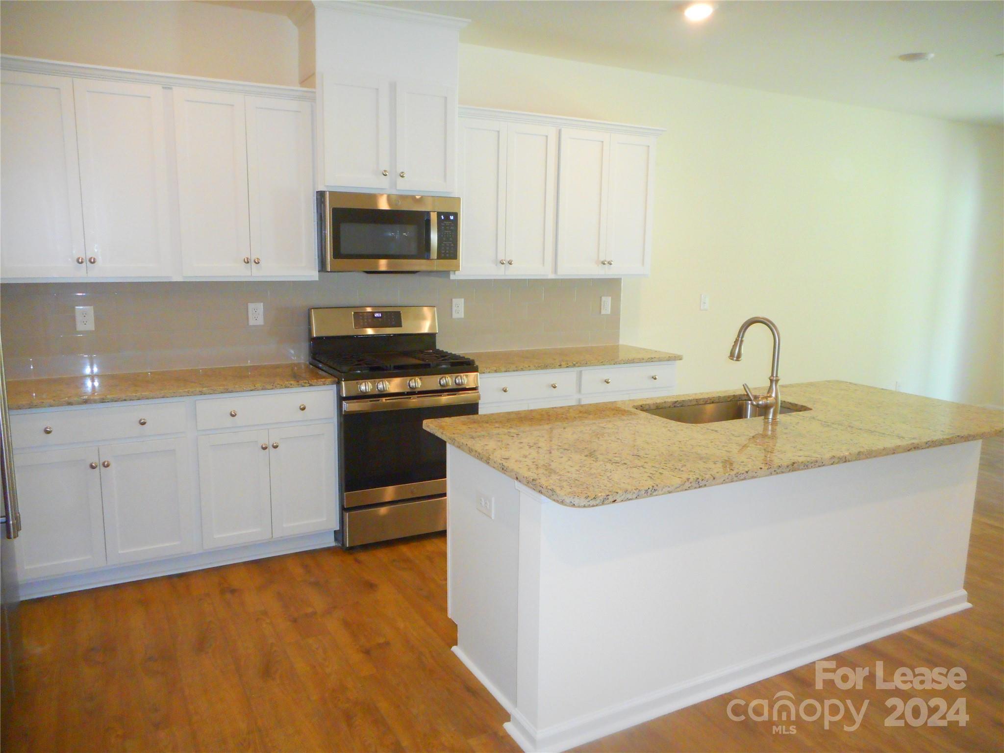 Secrest Landing - Residential Lease