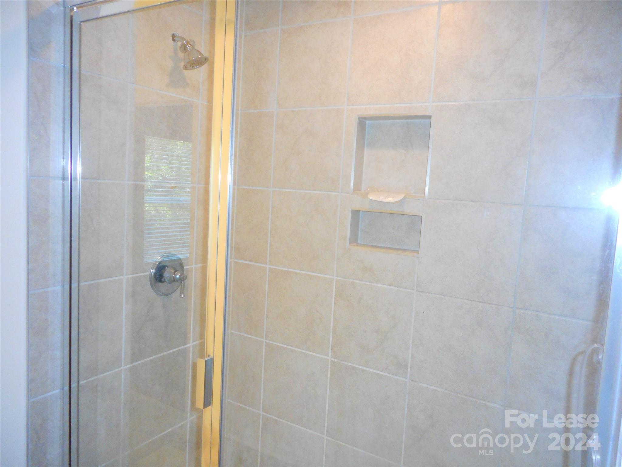 Secrest Landing - Residential Lease