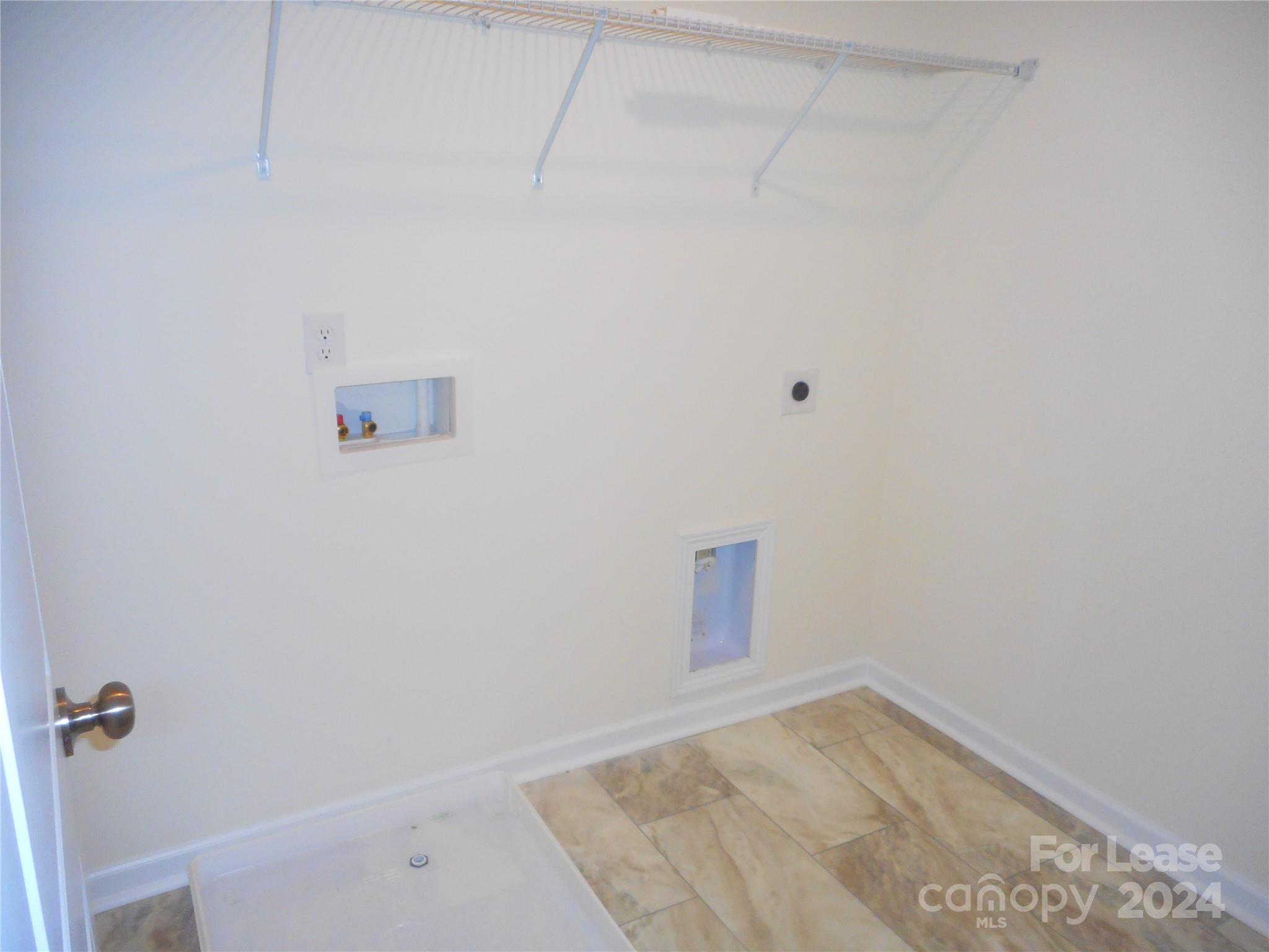 Secrest Landing - Residential Lease