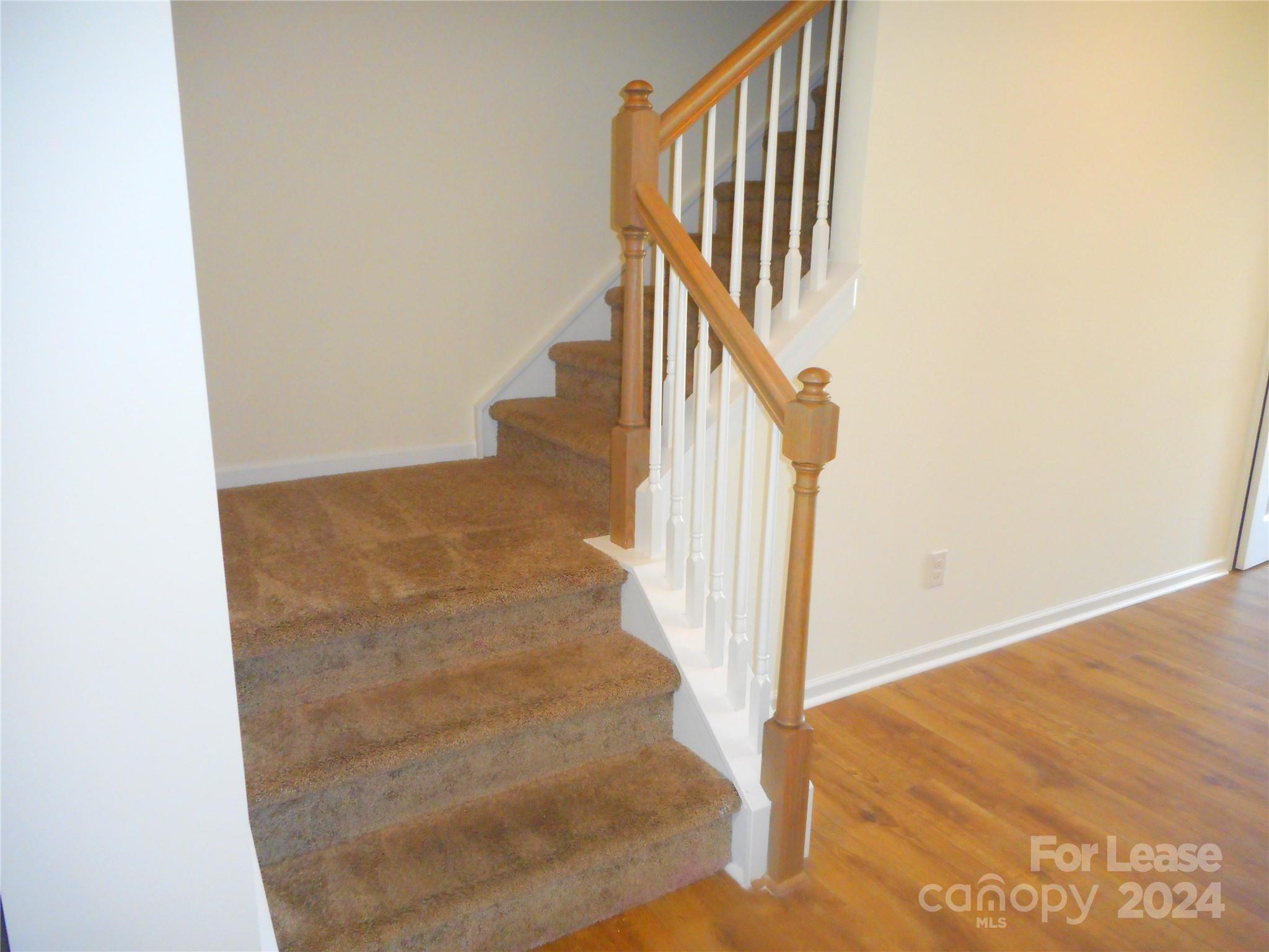 Secrest Landing - Residential Lease