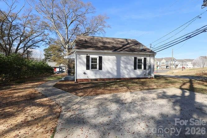 120 N Belvedere Avenue