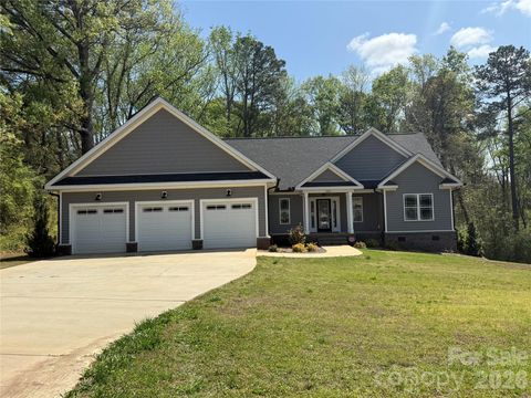 Photo of 4574 Old Hickory Road, Lancaster, SC 29720 (MLS # 4365225)