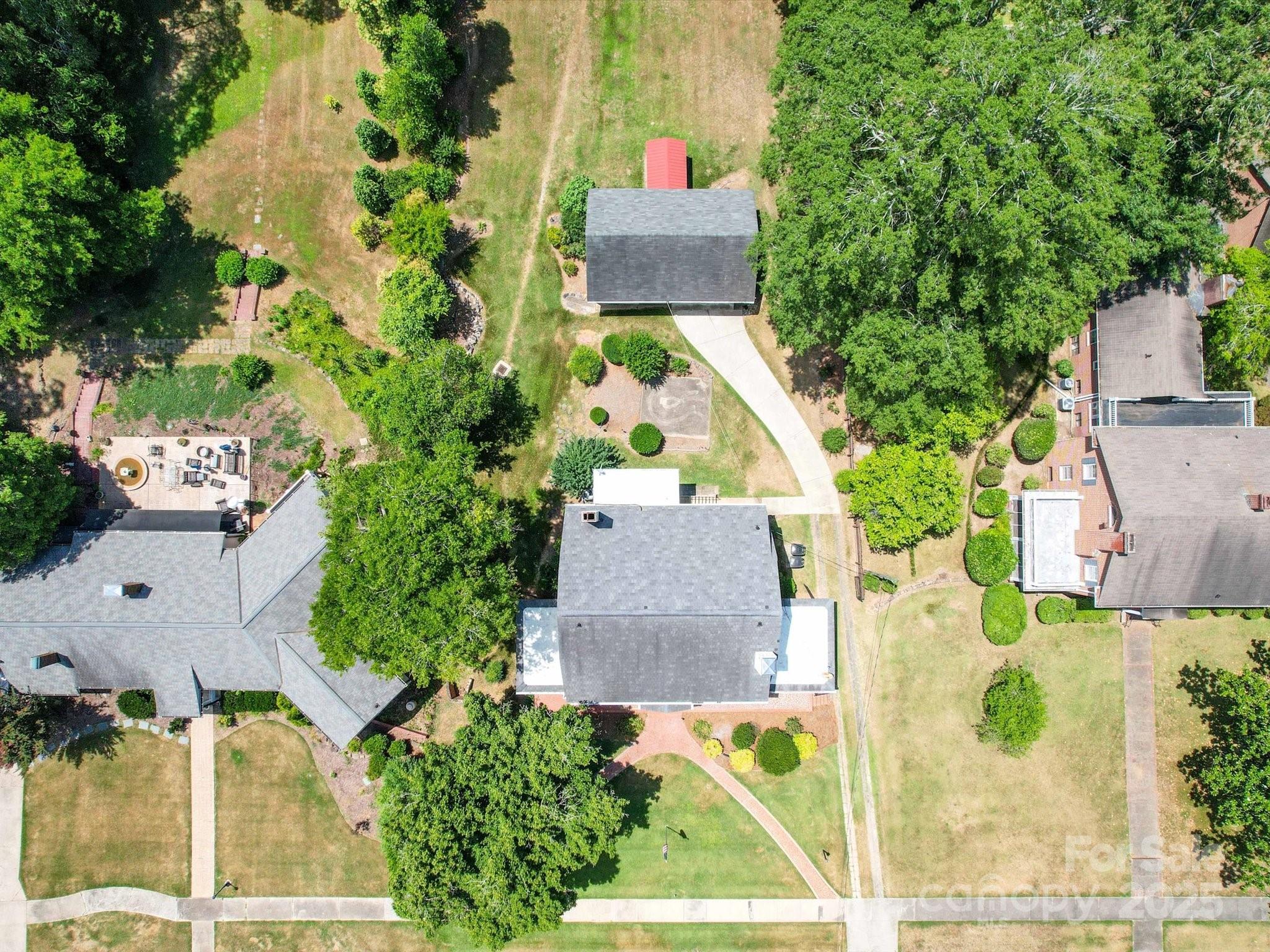405 W Wade Street