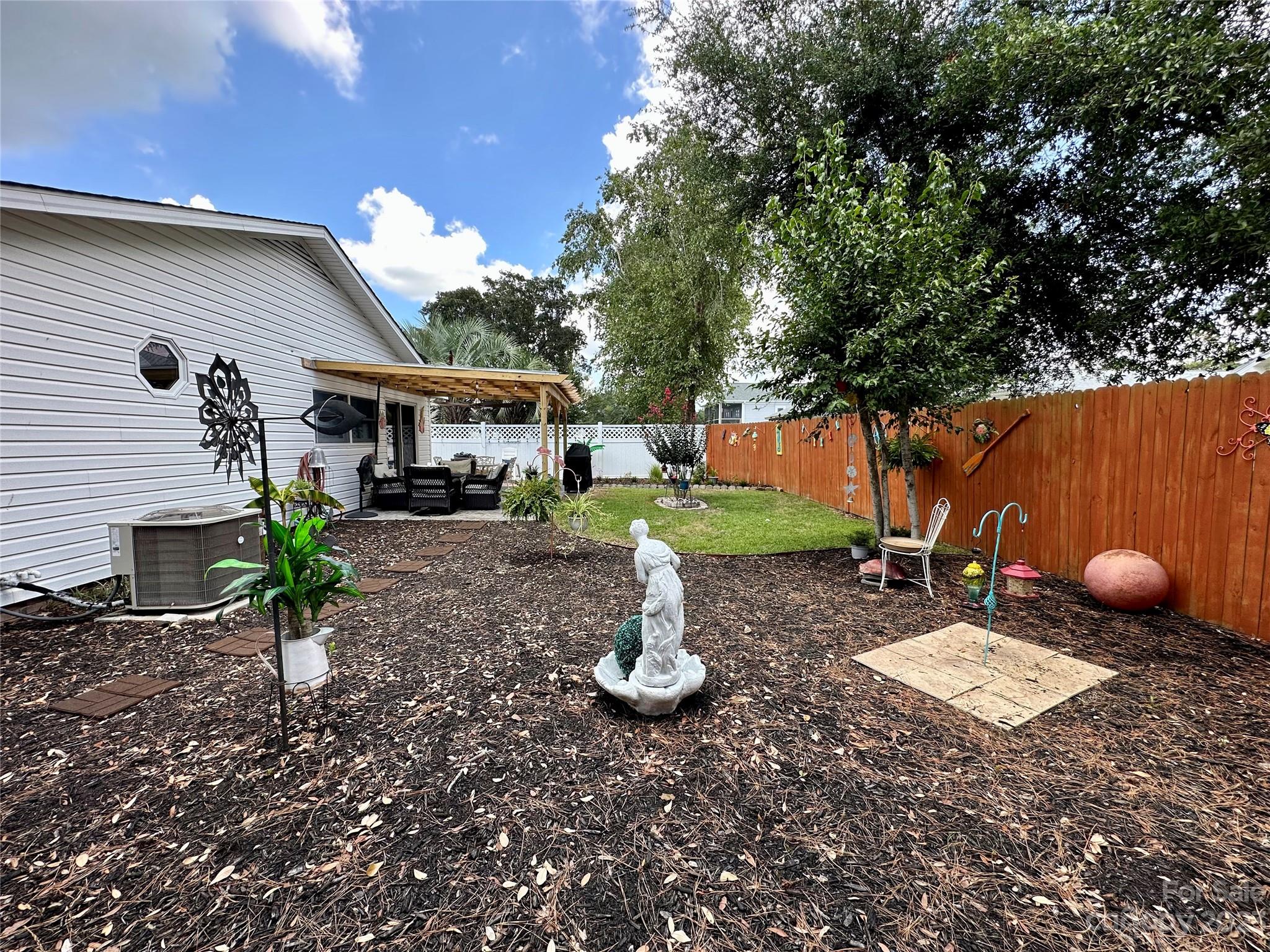 Tranquil Harbor - Residential