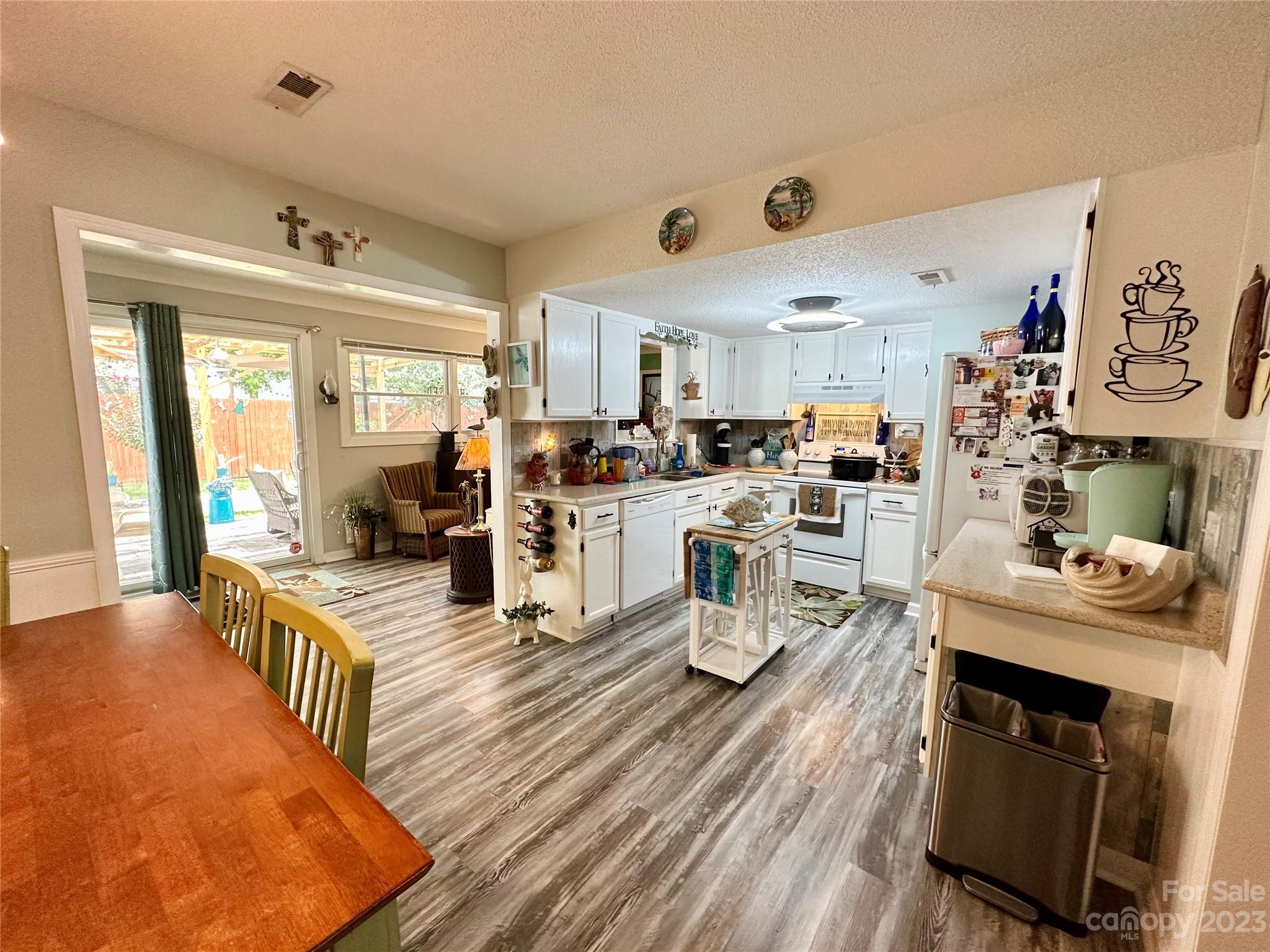 Tranquil Harbor - Residential