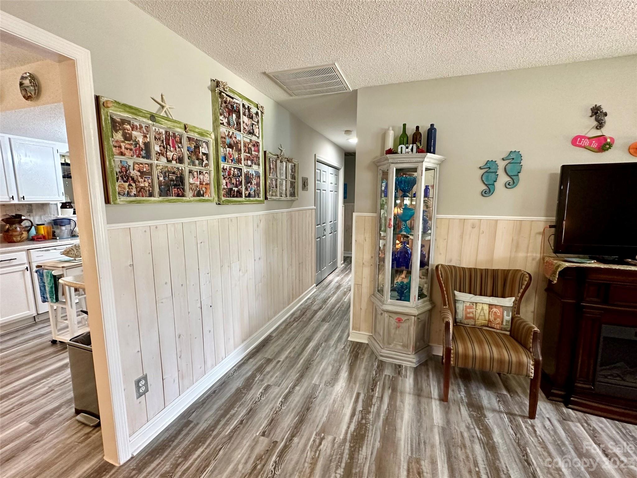 Tranquil Harbor - Residential